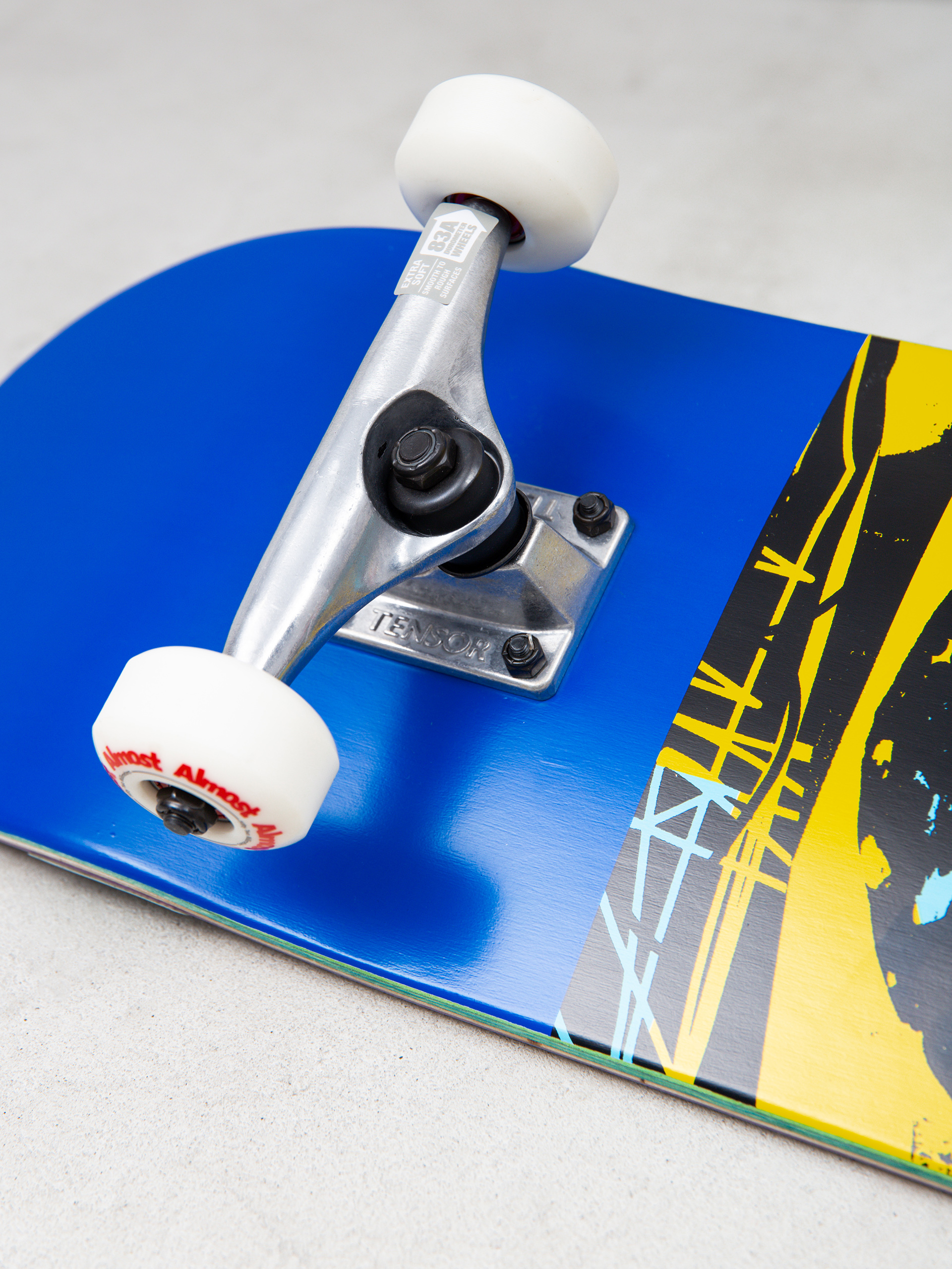 Almost Scum Punk Resin Komplett gördeszka (navy/yellow/red)