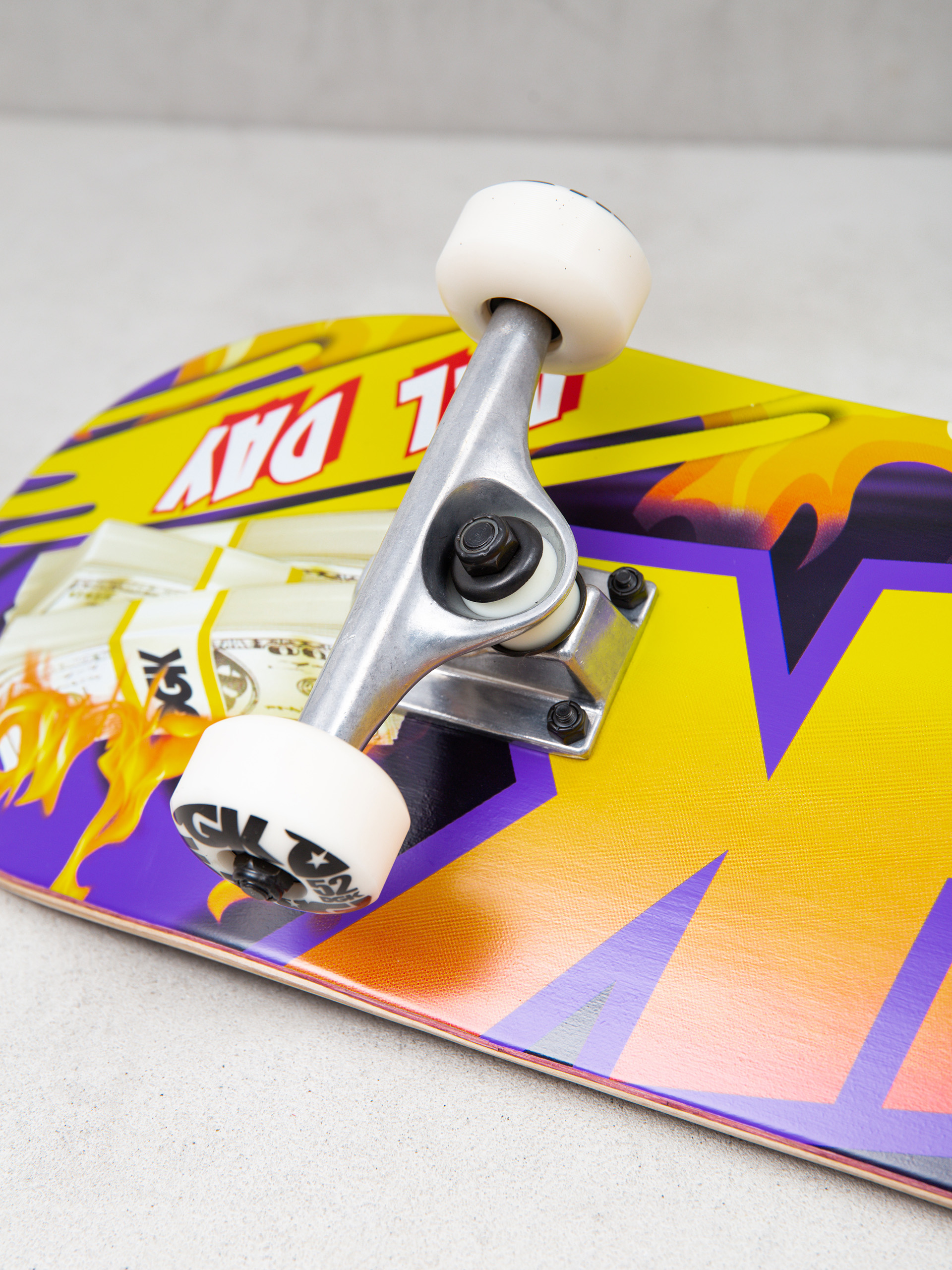 DGK Street Heat Komplett gördeszka (purple/yellow)