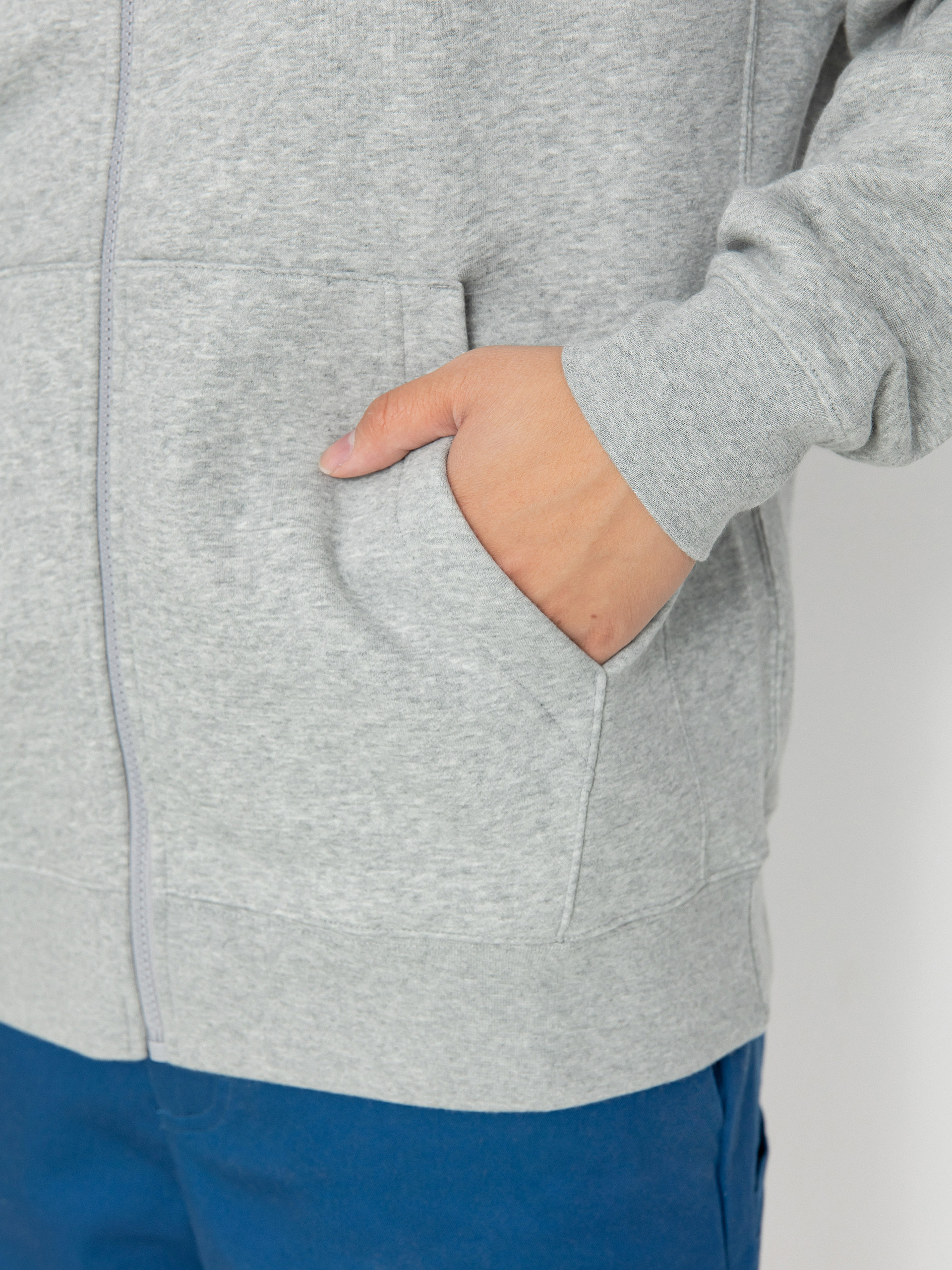 Nike SB Sportswear Club ZHD Kapucnis pulóver (dk grey heather/matte silver/white)