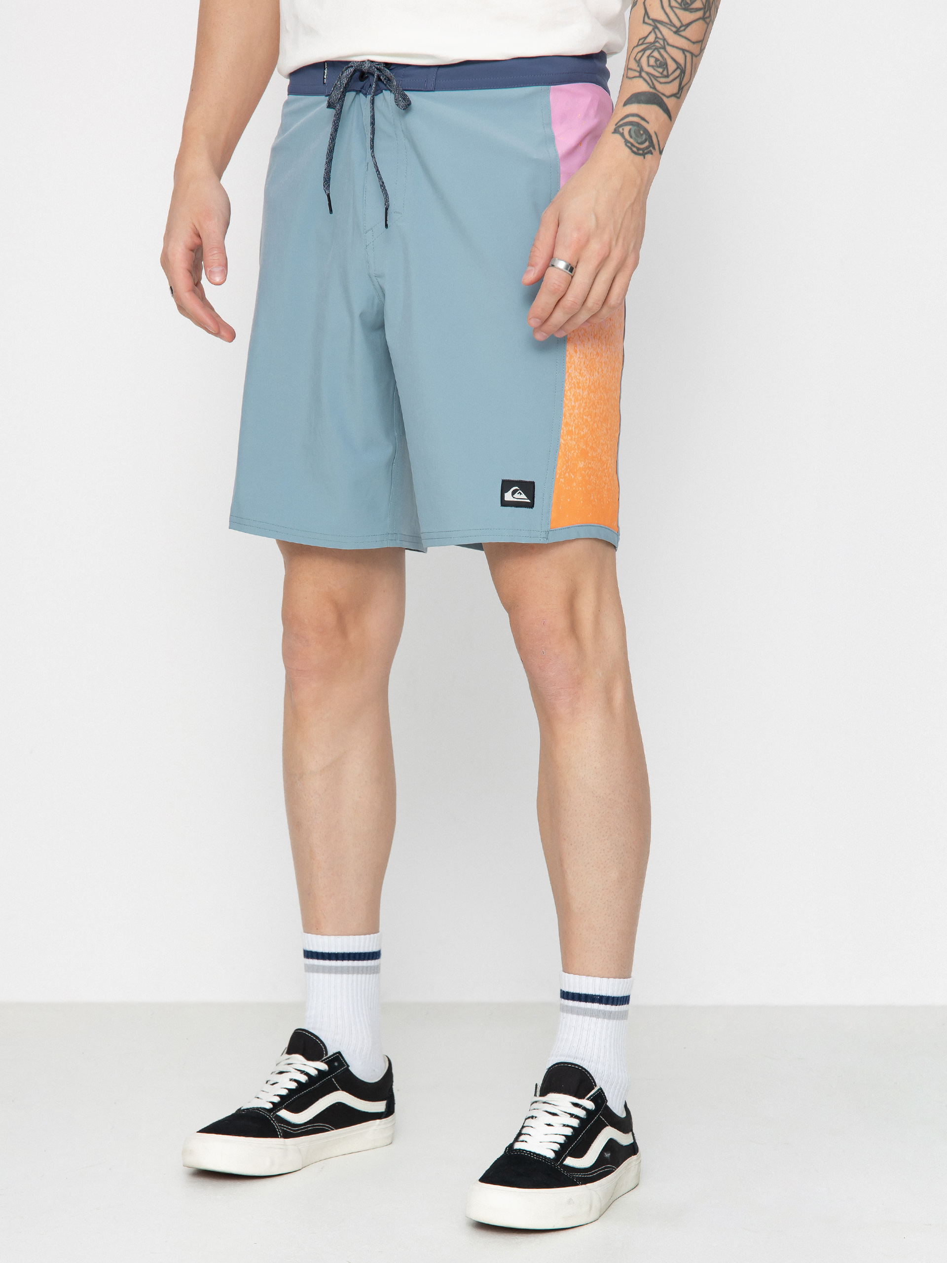 Quiksilver Surfsilk Arch 19 Boardshort (cadet gray)