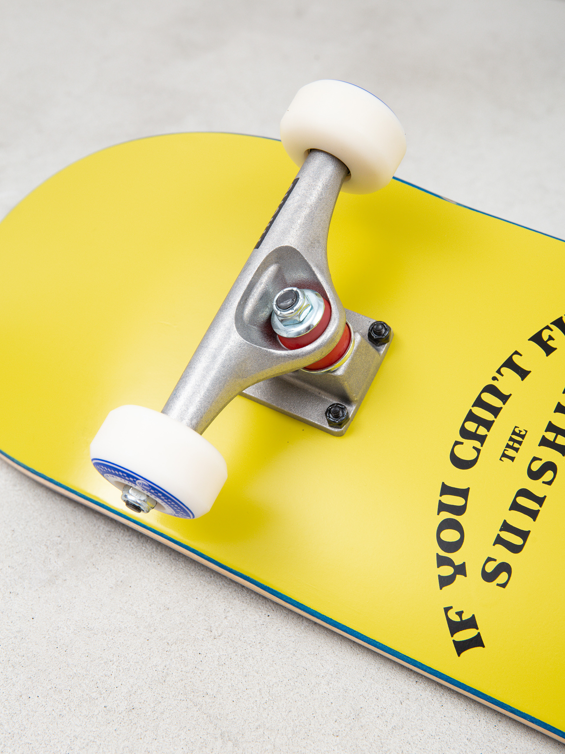 Tricks Sunshine Komplett gördeszka (yellow)