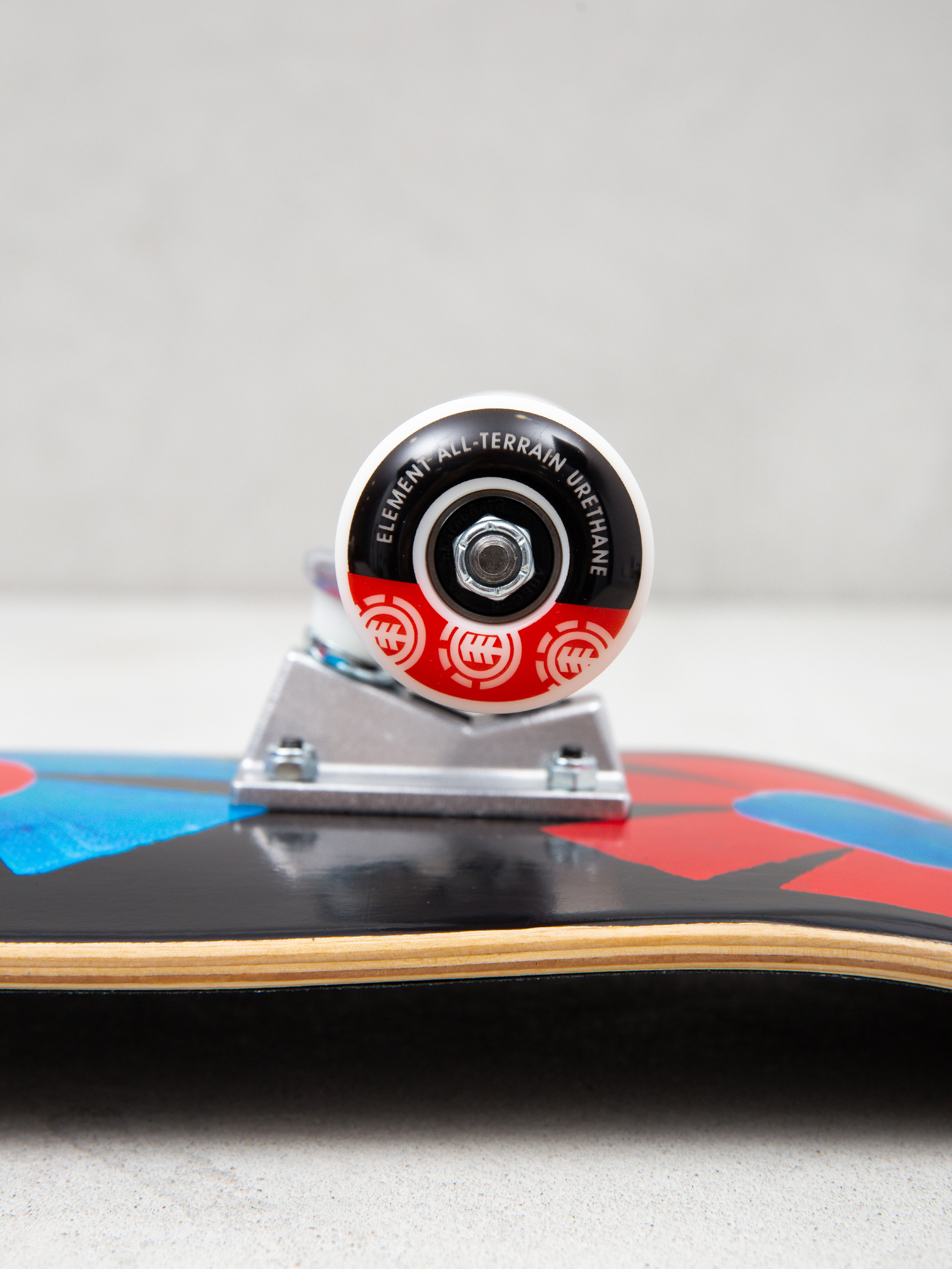 Element Day Flower Komplett gördeszka (assorted)