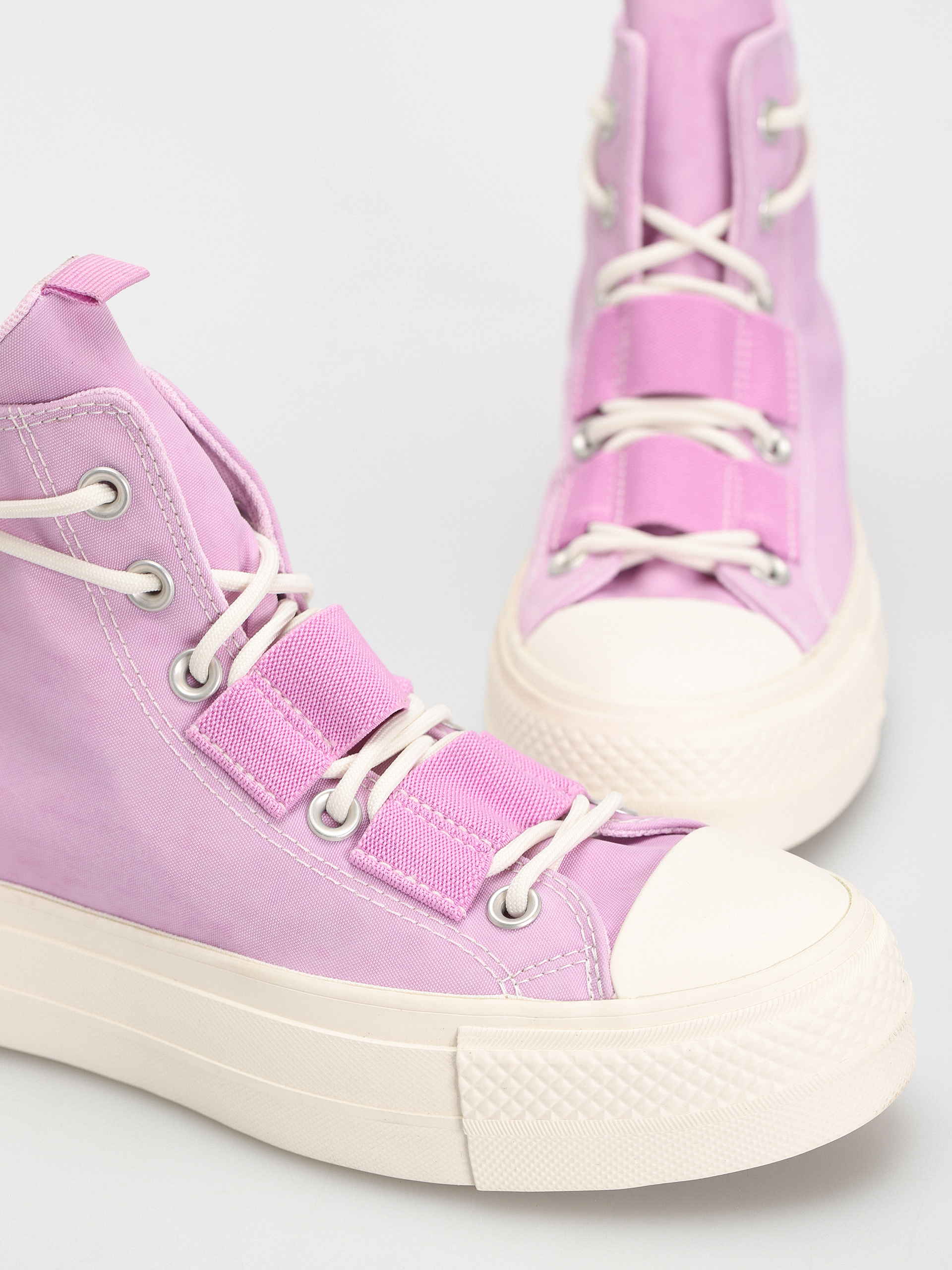 Converse Chuck Taylor All Star Lift Hi Wmn Tornacipők (purple)