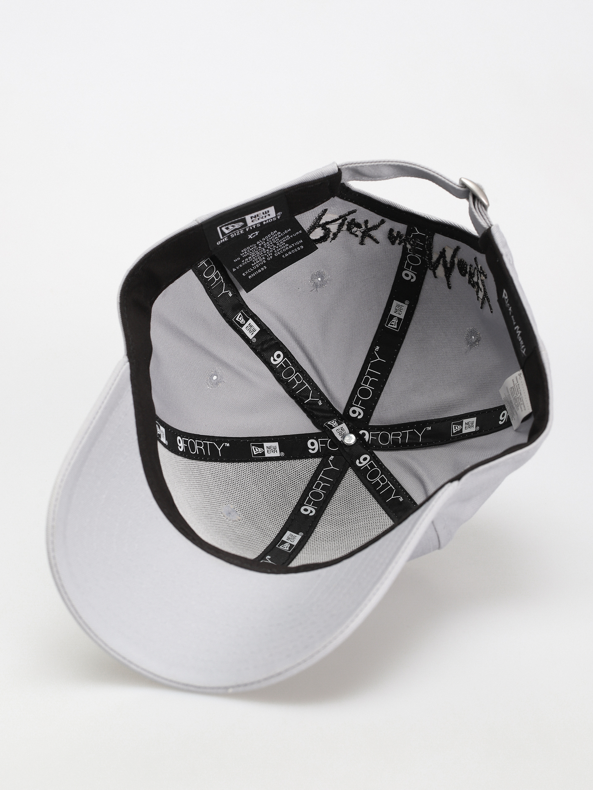 Baseball sapka New Era Character 9Forty Rick And Morty (dark grey)