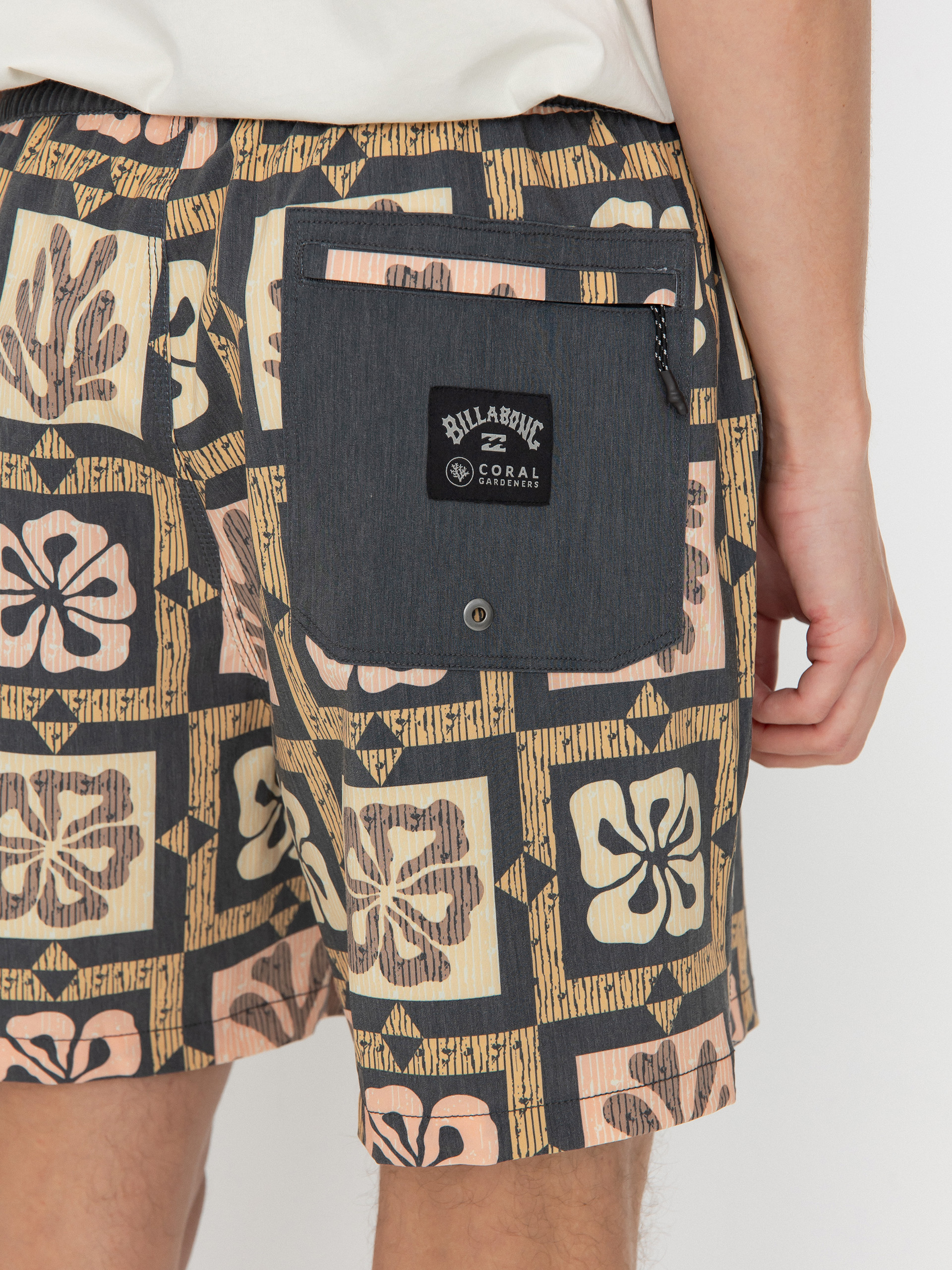 Billabong Tiki Reef Layback Boardshort (sunset)