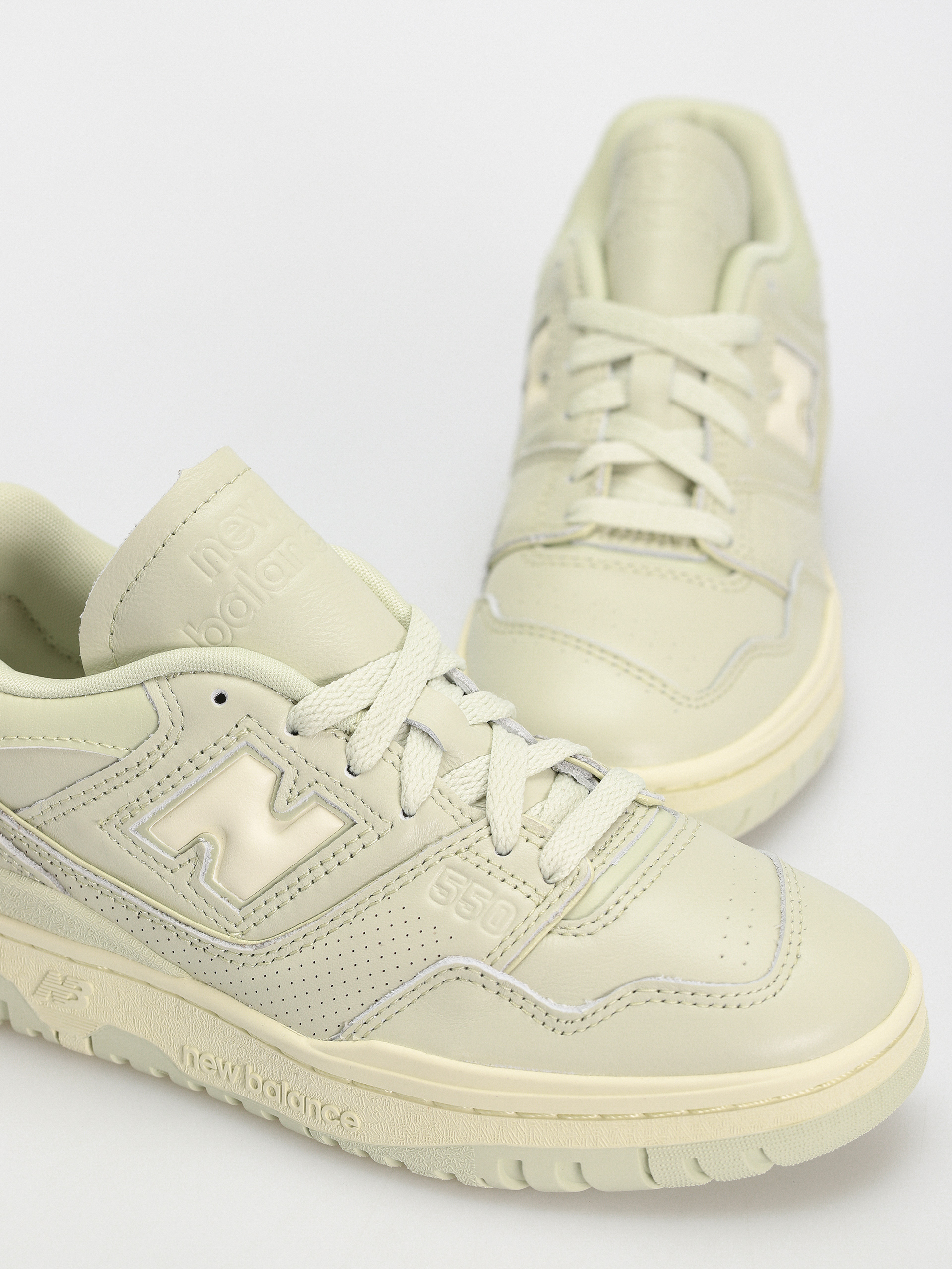 New Balance 550 Cipők (salted green)
