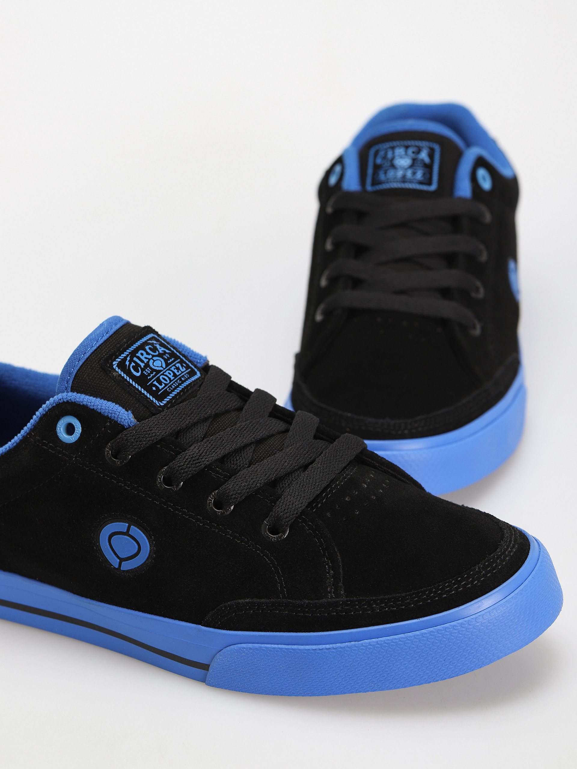 Circa Al 50 Slim Cipők (black/strong blue)