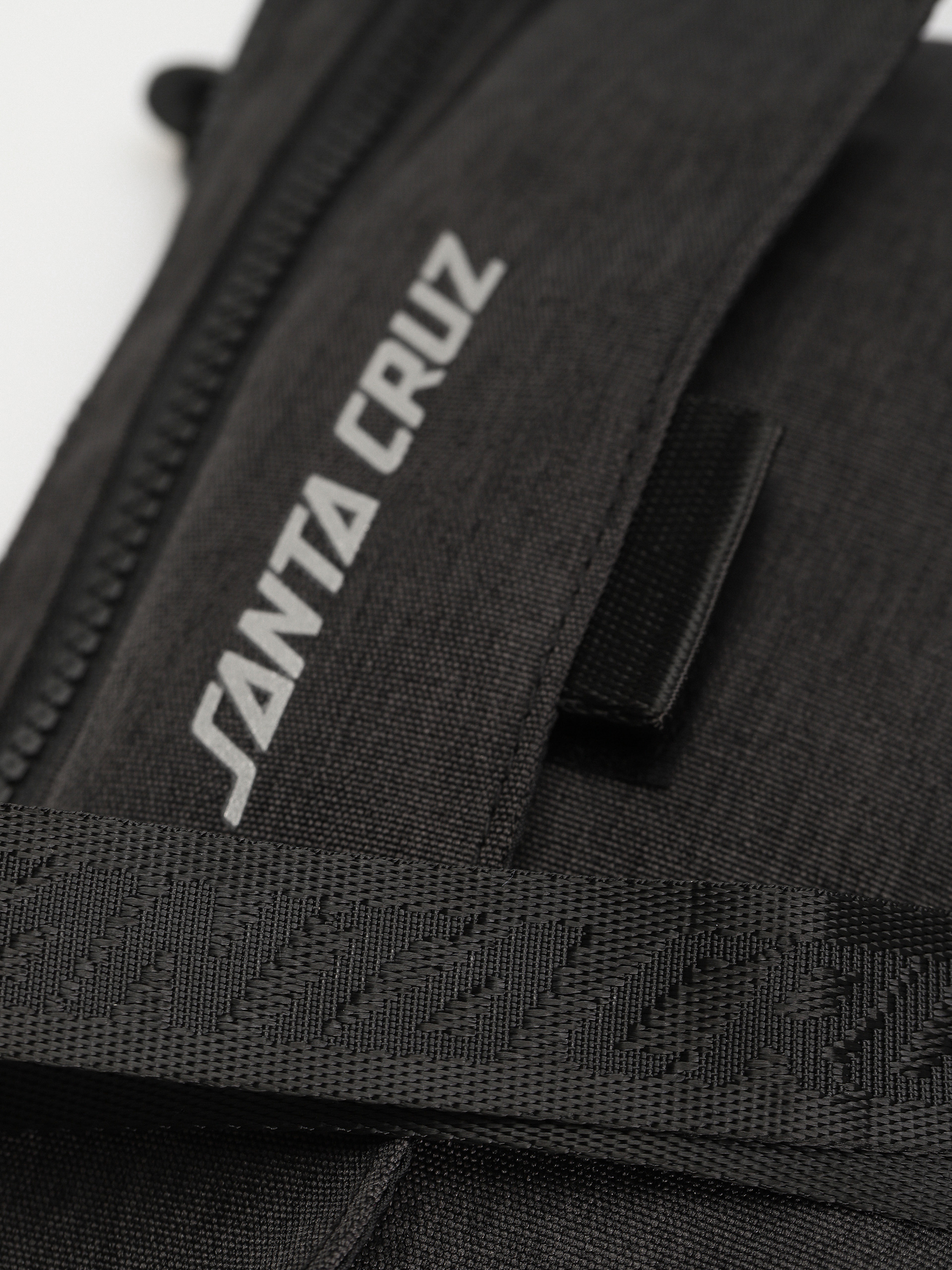 Táska Santa Cruz Tito Side (black)