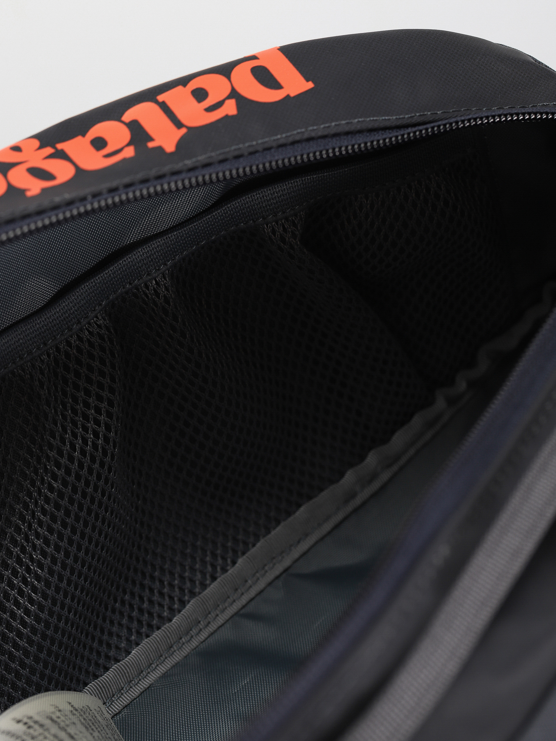 Kozmetikai táska Patagonia Black Hole Cube 3L (smolder blue)