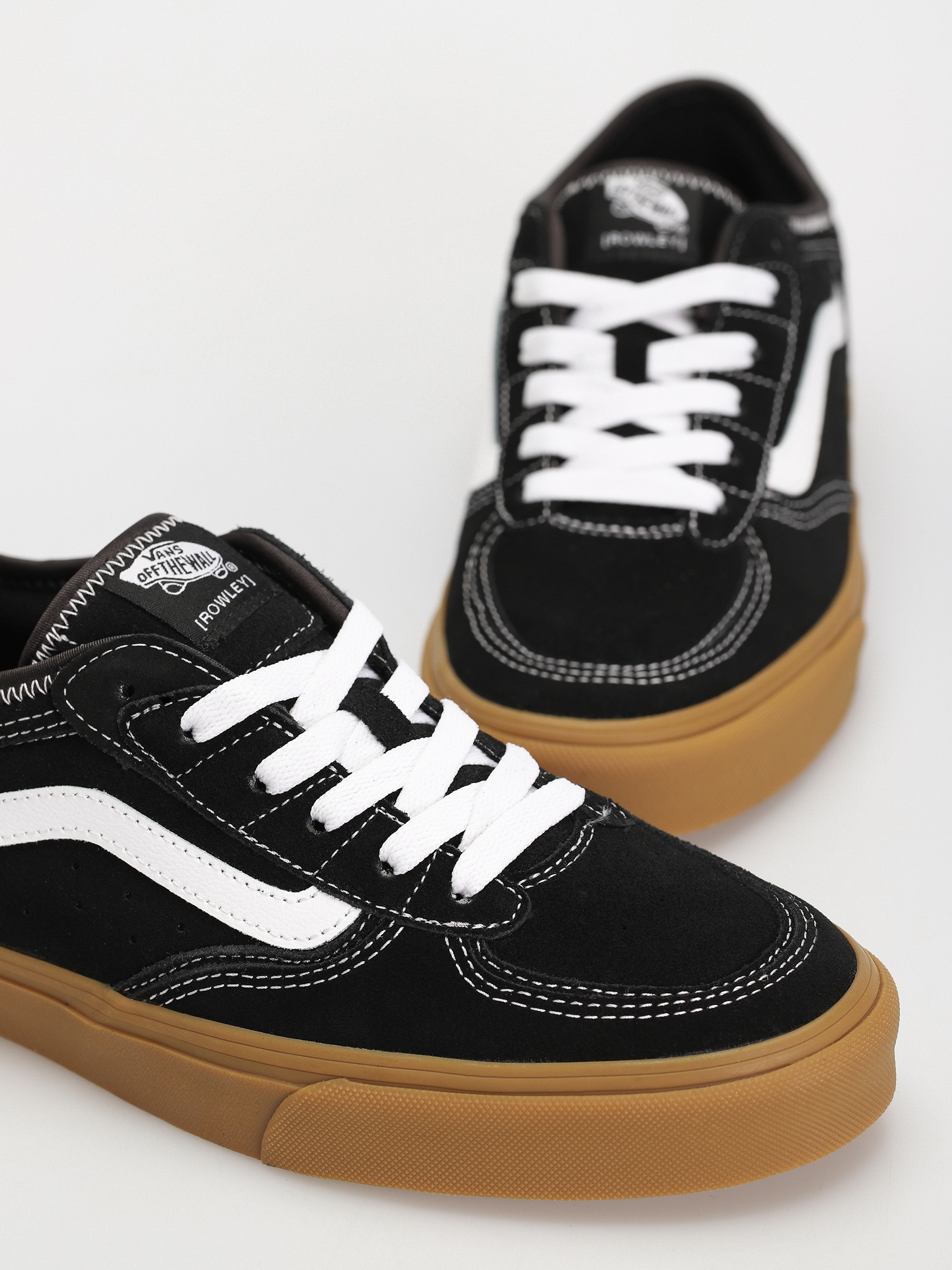 Cipők Vans Rowley Classic (black/white/gum)