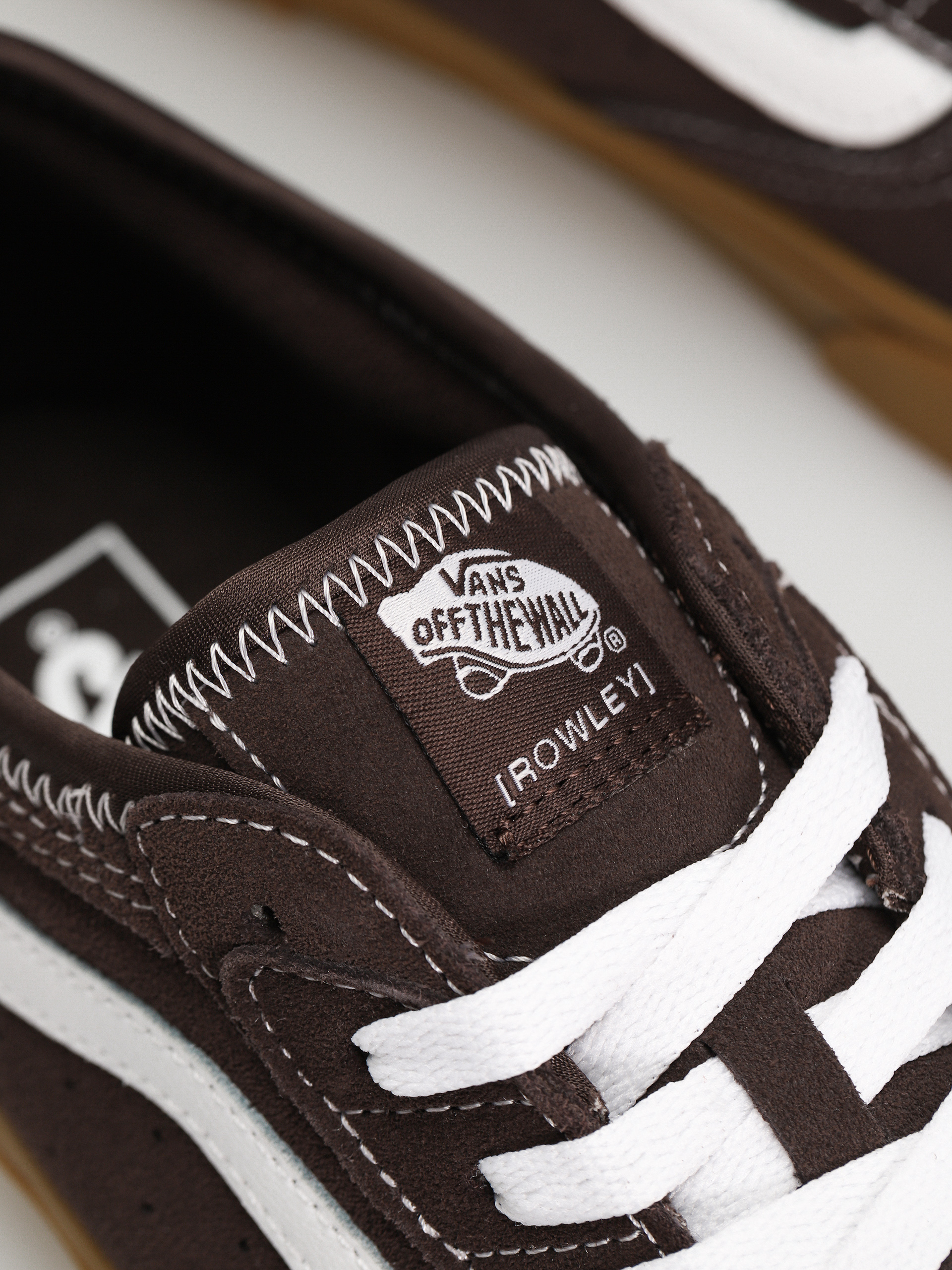 Cipők Vans Rowley Classic (chocolate/white/gum)