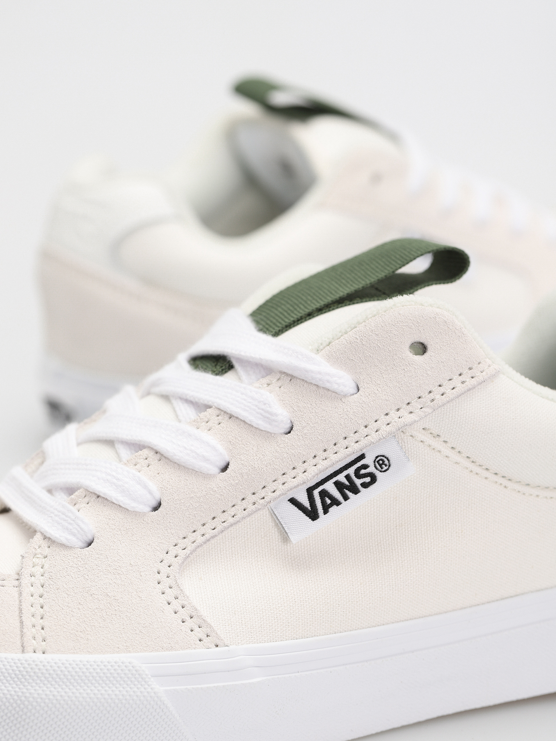 Cipők Vans Chukka Push (blanc de blanc)