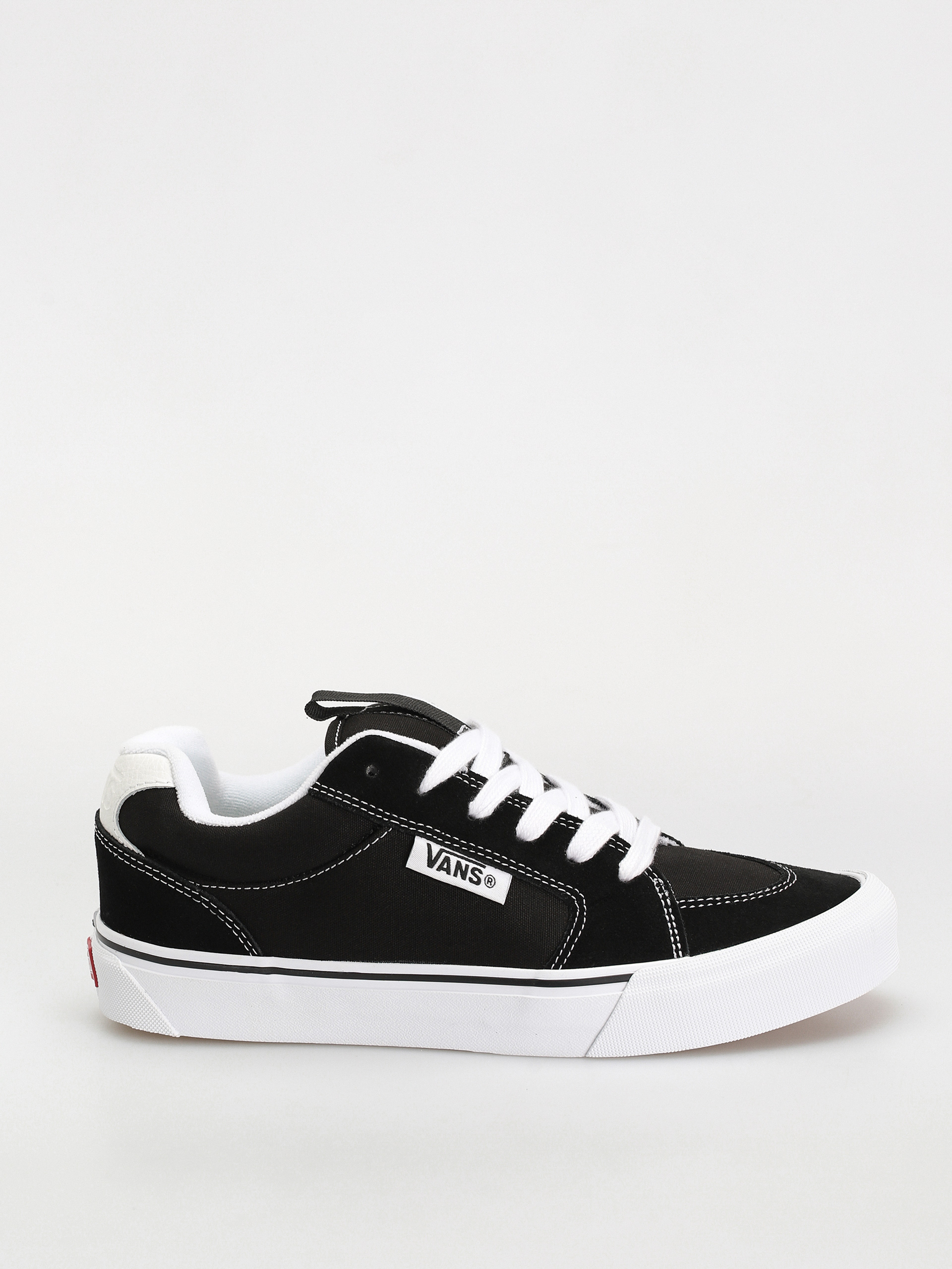 Cipők Vans Chukka Push (black/white)