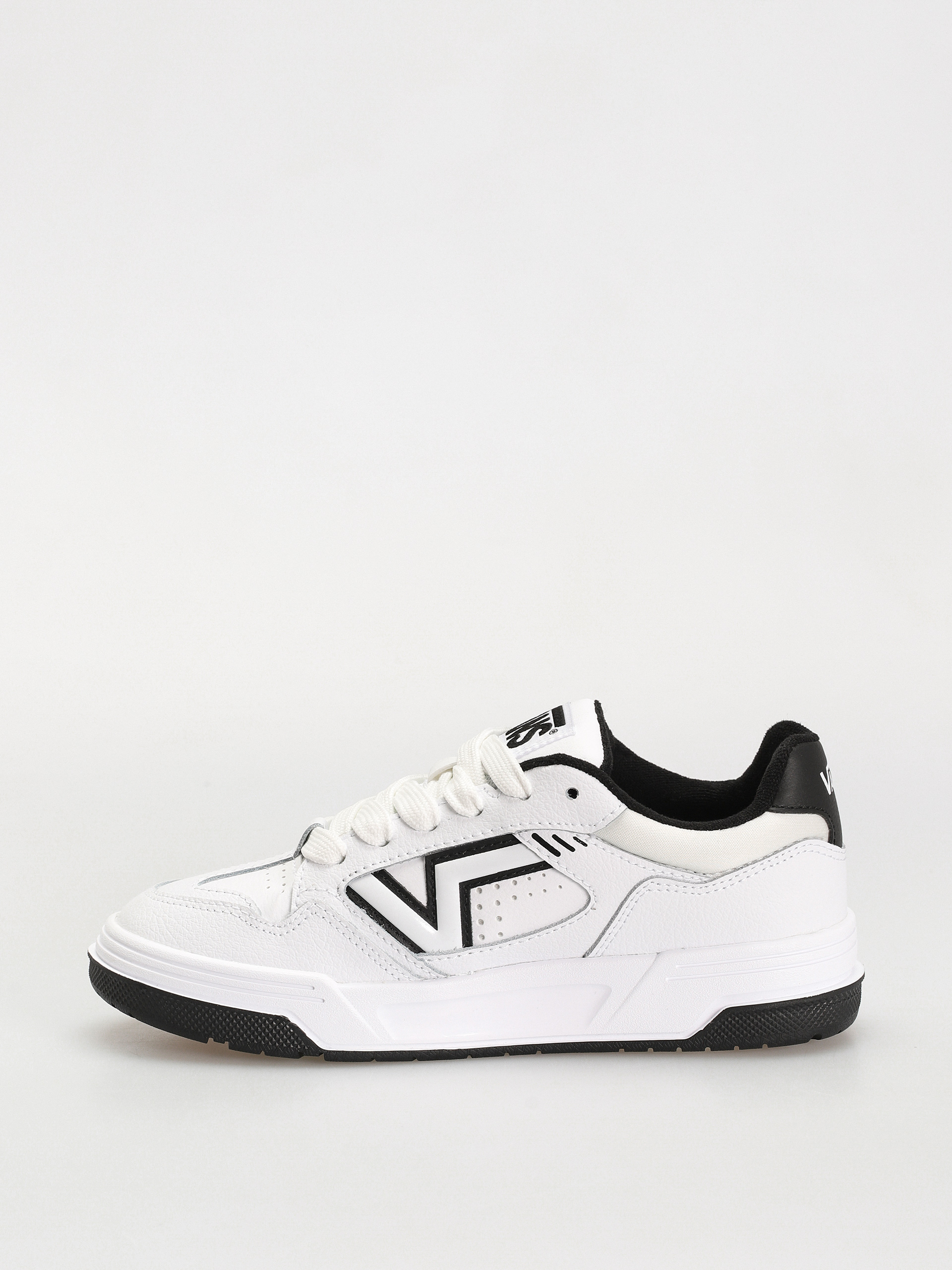 Vans Upland Cipők (white/black)