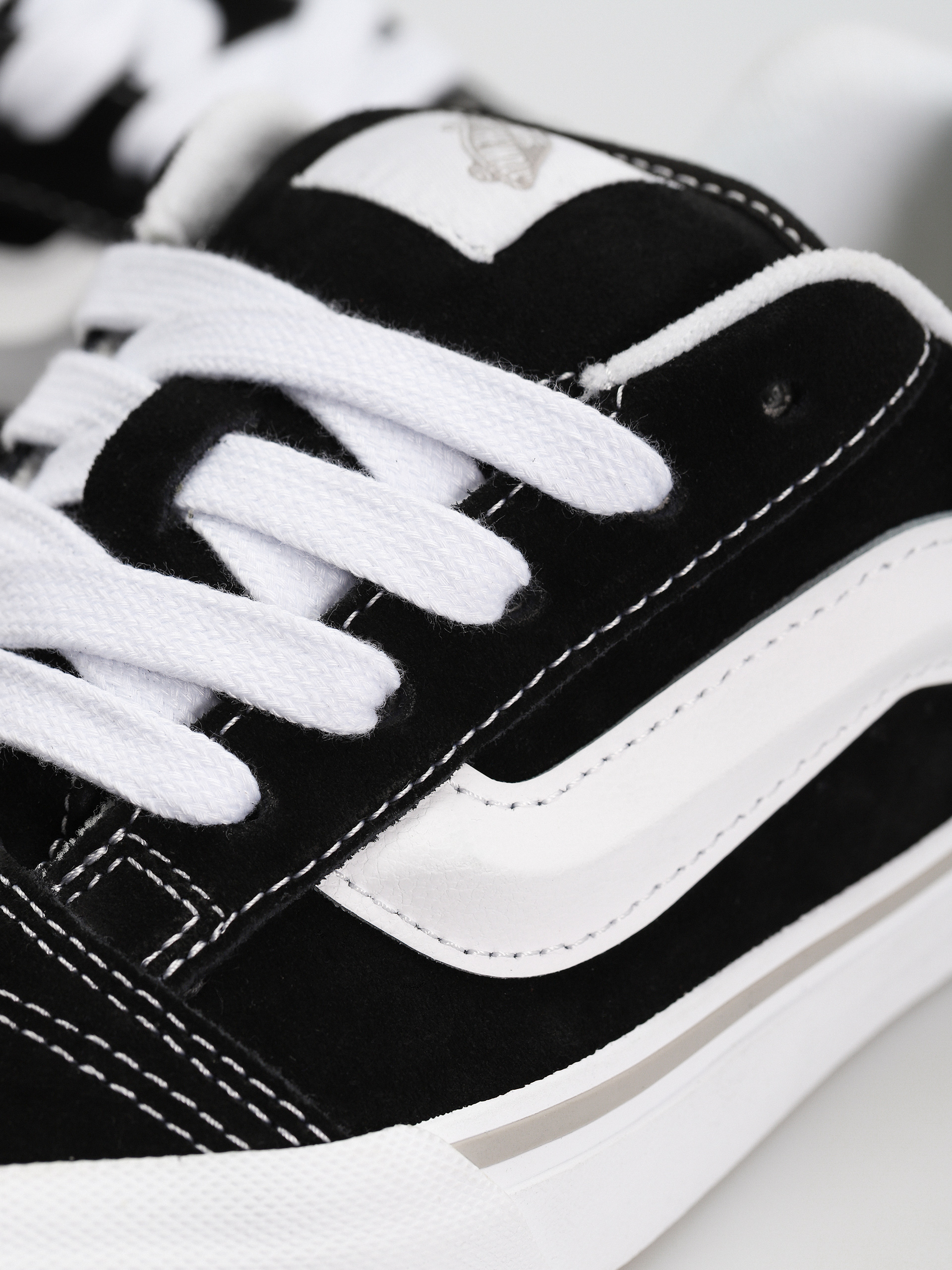 Vans Knu Skool JR Gyerekcipők (black/white)