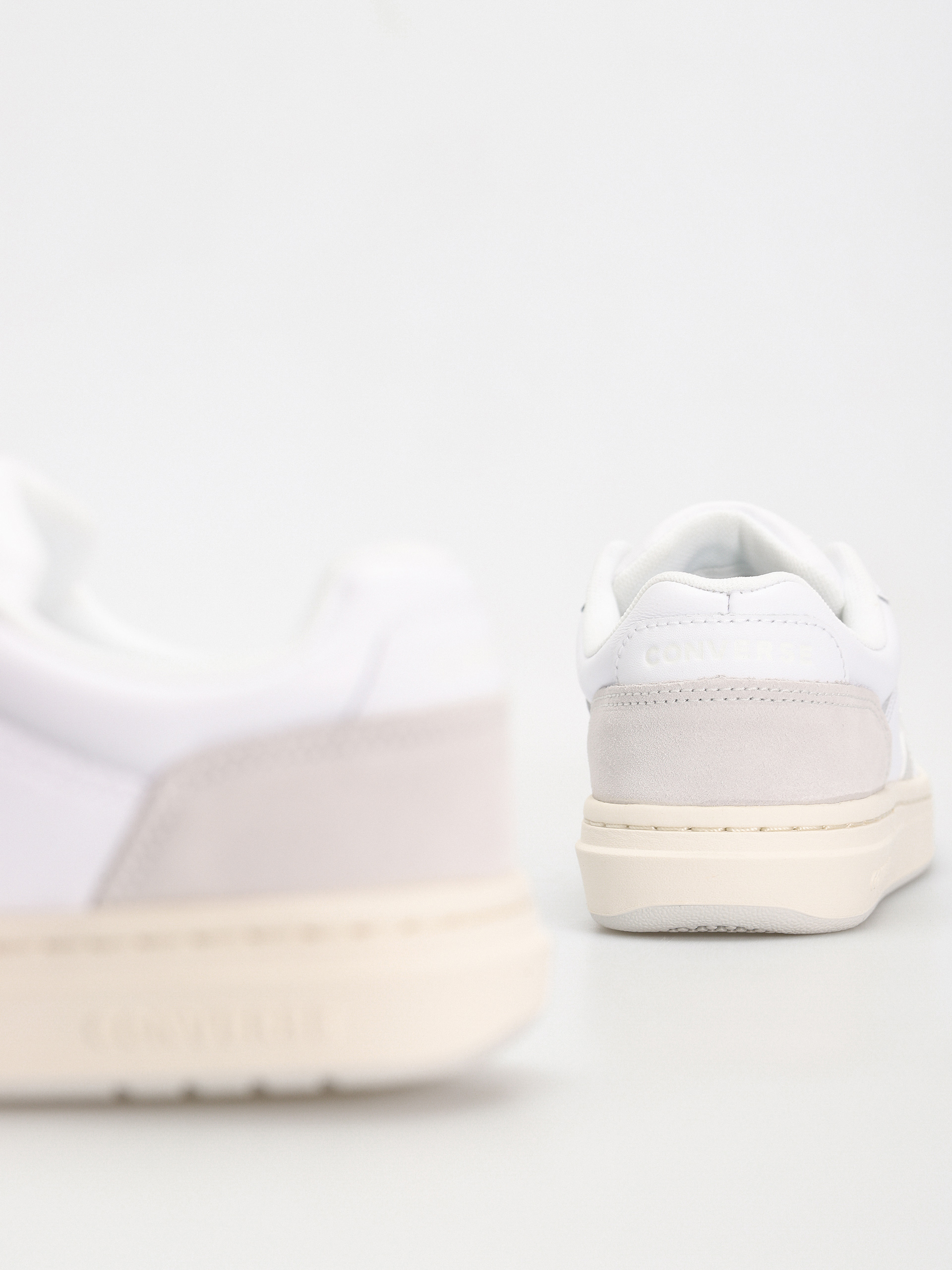 Converse Pro Blaze V2 Ox Cipők (optical white)