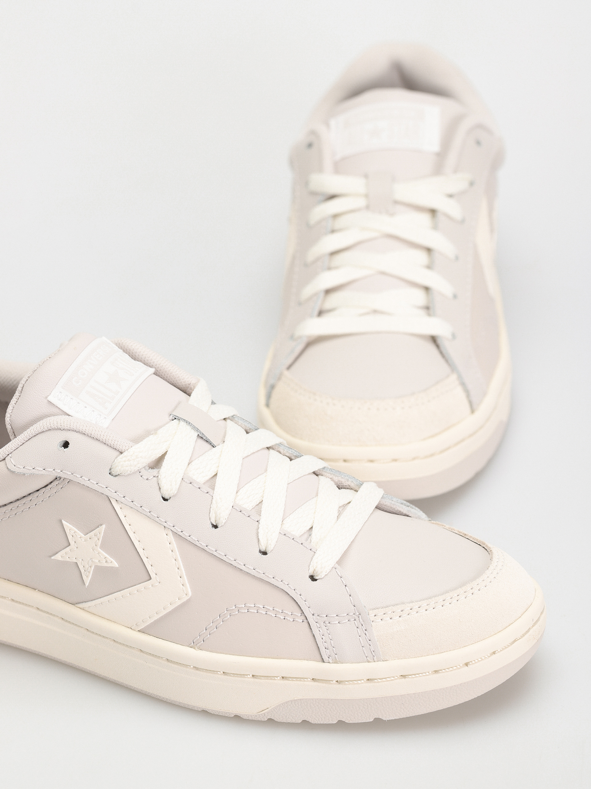 Converse Pro Blaze V2 Ox Cipők (stone/brown)