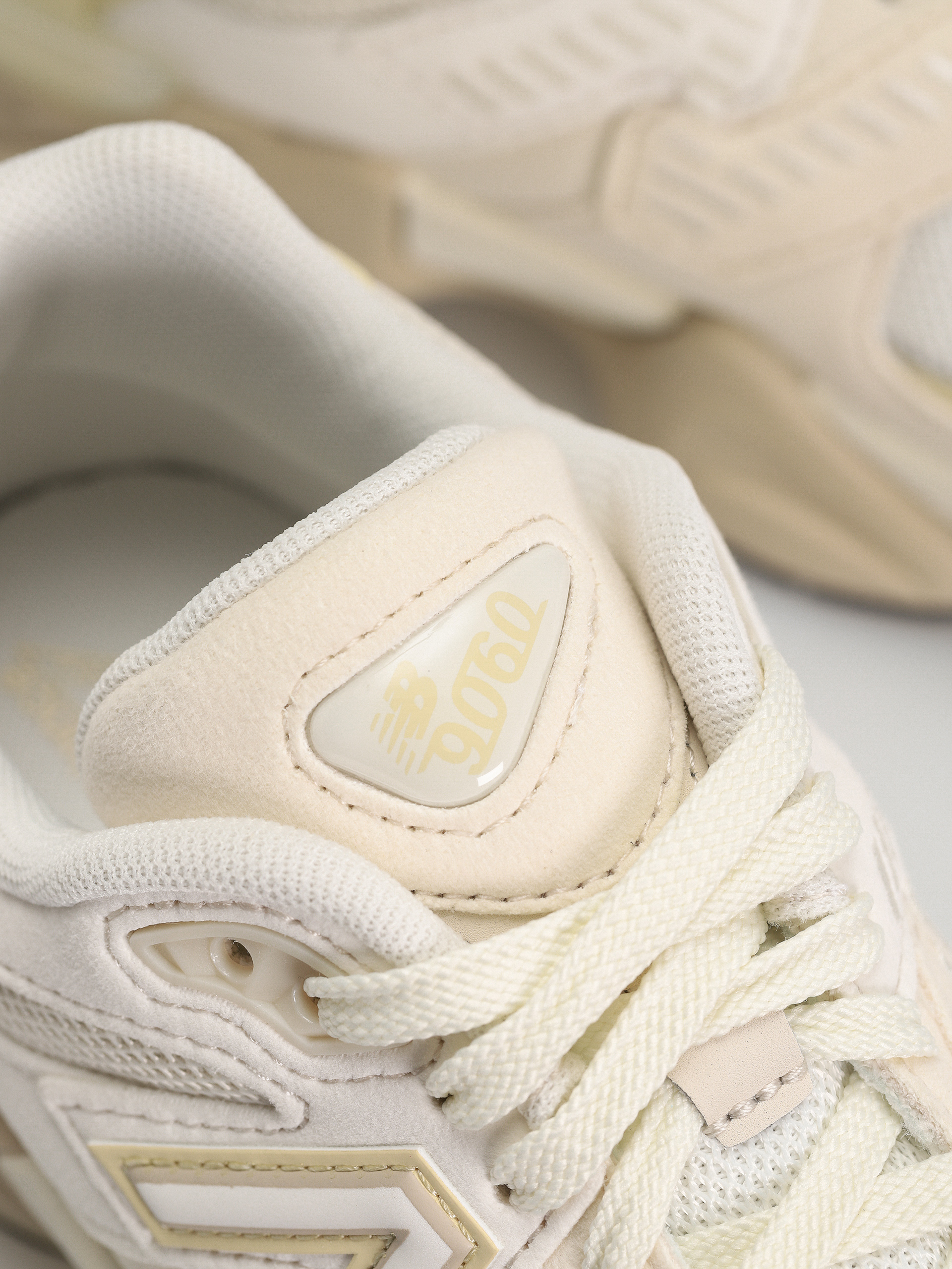 New Balance 9060 JR Cipők (sea salt)