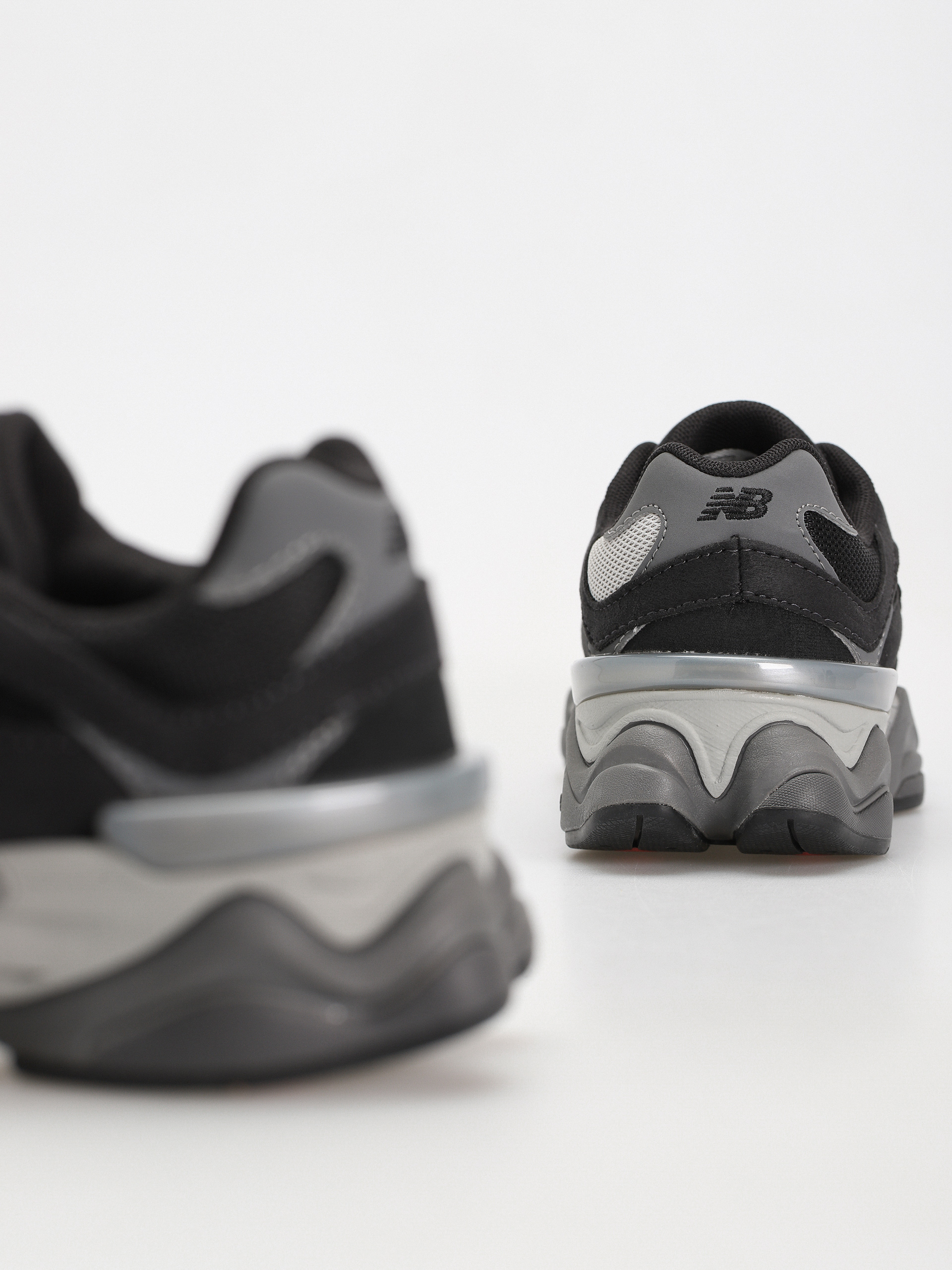 New Balance 9060 JR Cipők (black)