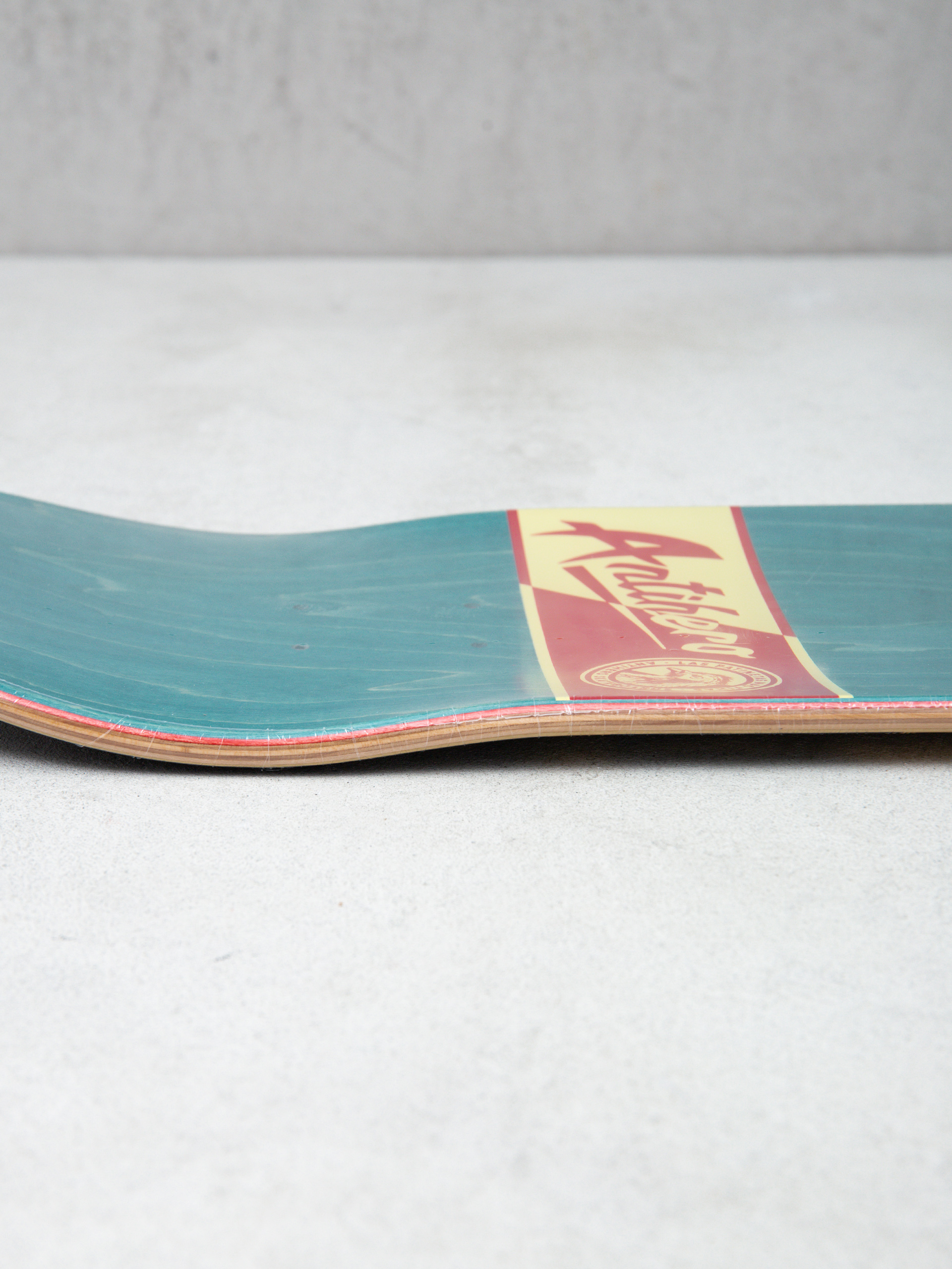 Gördeszka lap Antihero Pfanner Refrescos (black/natural)