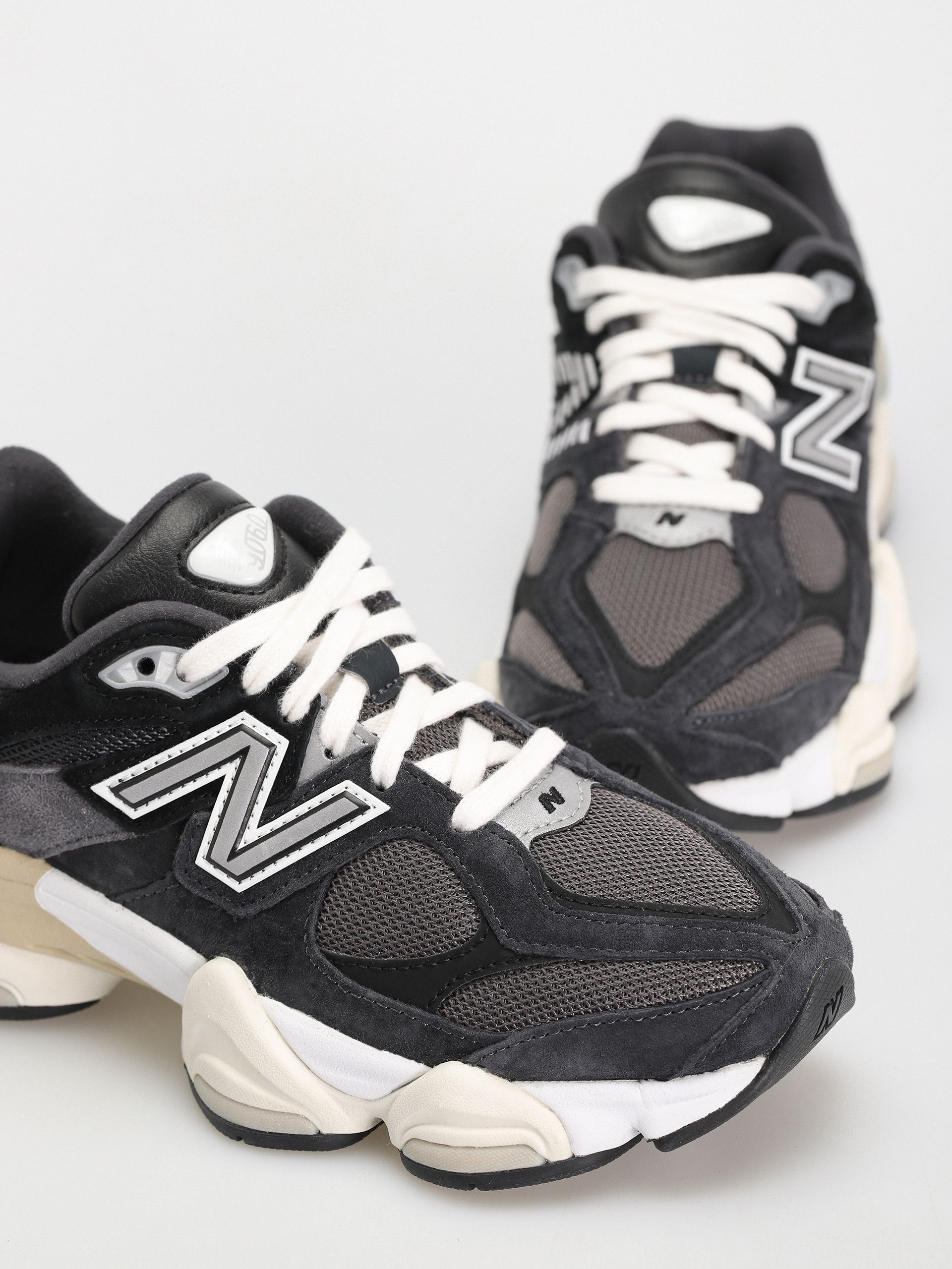 New Balance 9060 Cipők (black)