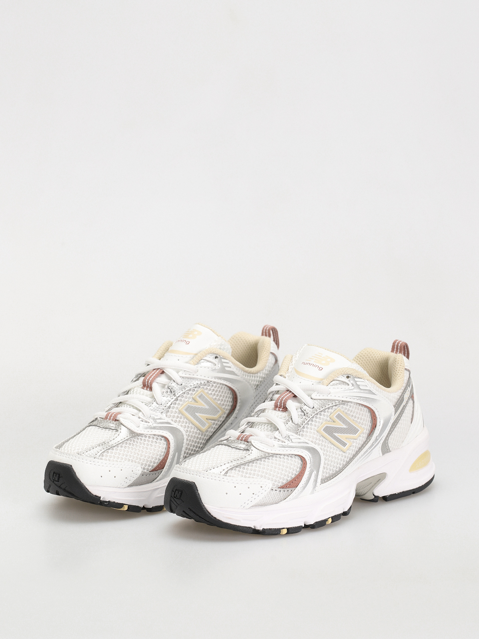 New Balance 530 Cipők (white silver beige)