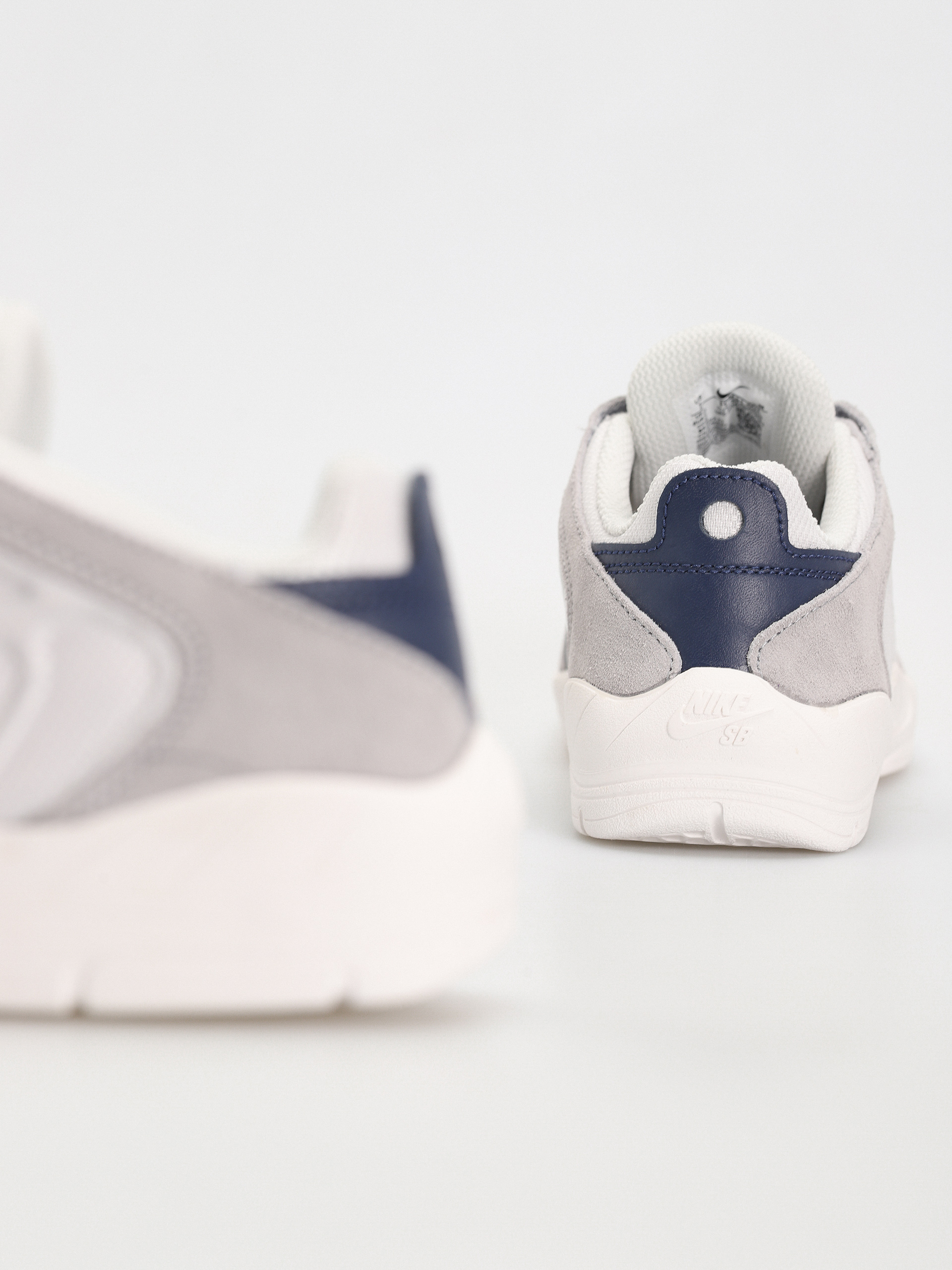 Nike SB Vertebrae Cipők (platinum tint/midnight navy wolf grey)