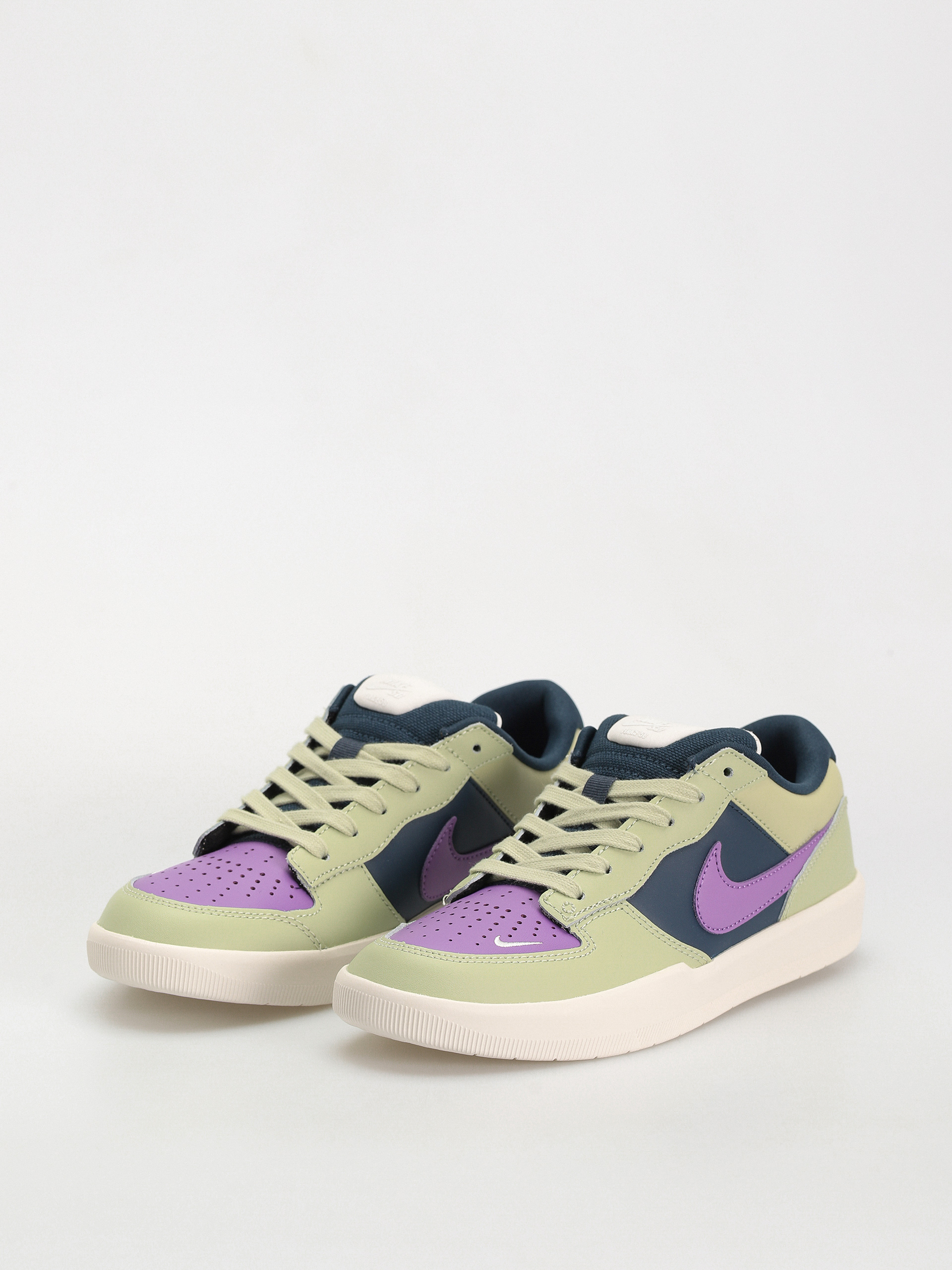 Nike SB Force 58 Premium Cipők (olive aura/black raspberry armory navy)