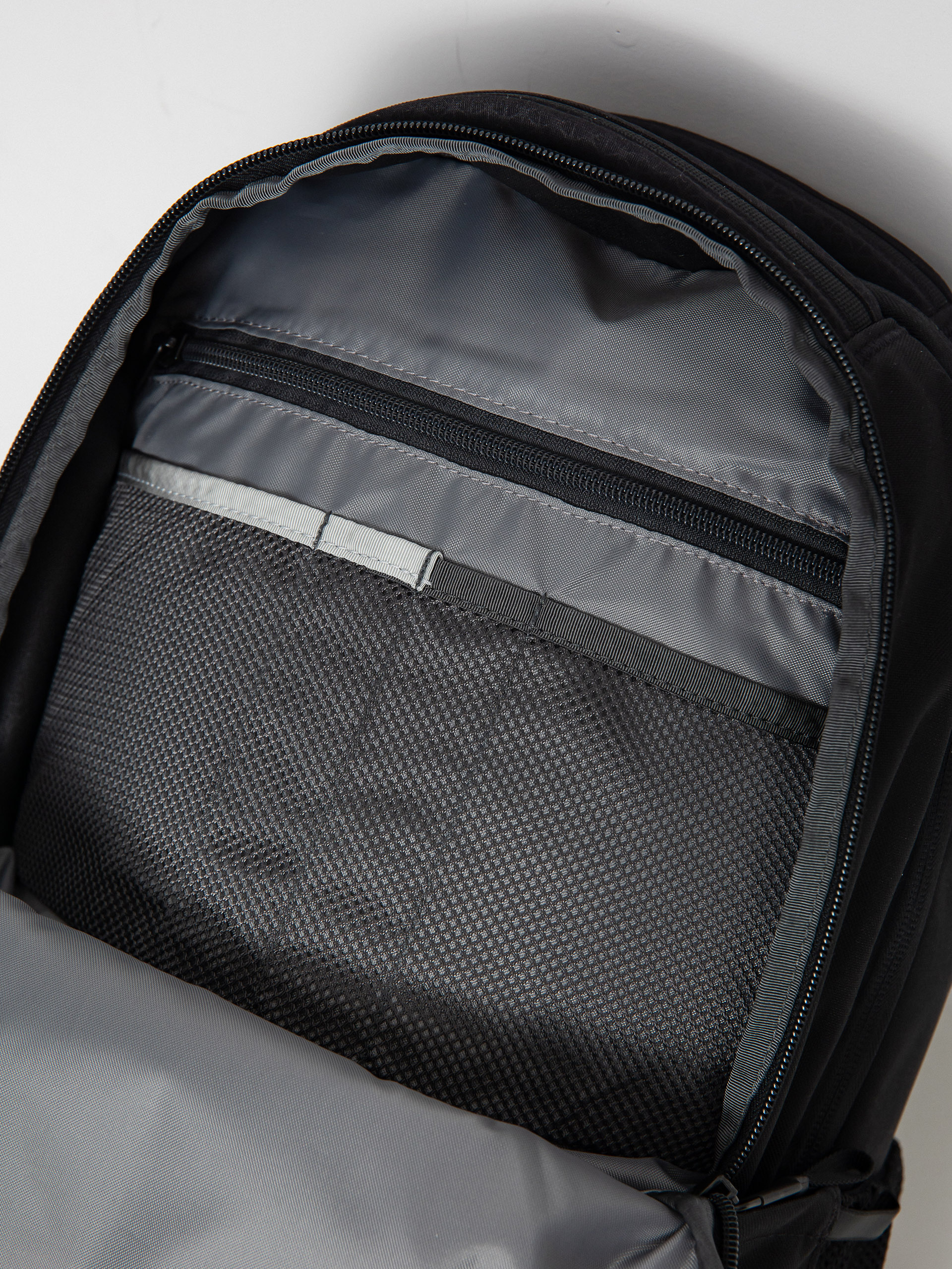 The North Face Vault Hátizsák (tnf black npf)