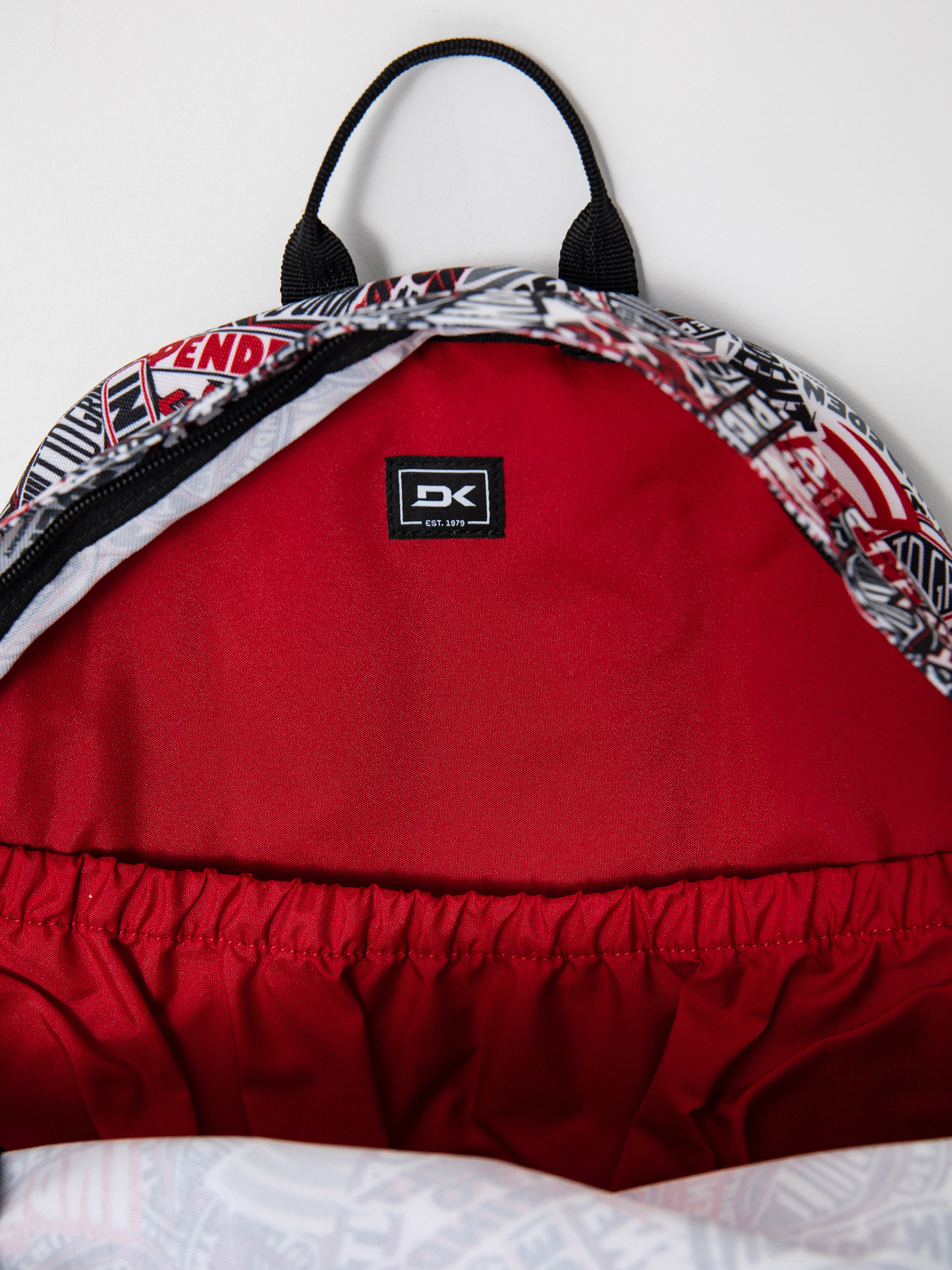 Hátizsák Dakine X Independent 365 Pack 21L (independent)