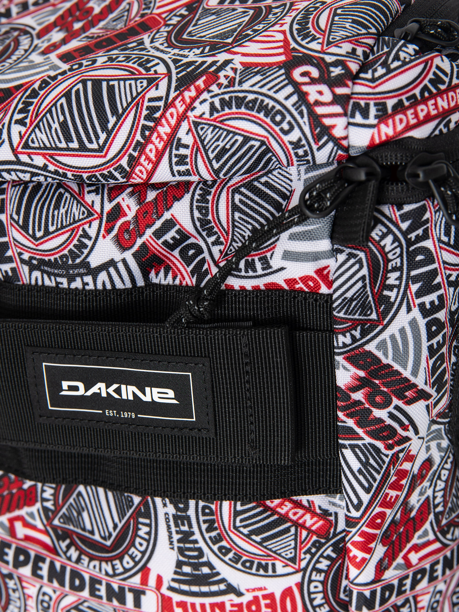 Hátizsák Dakine X Independent Mission Street Pack 25L (independent)