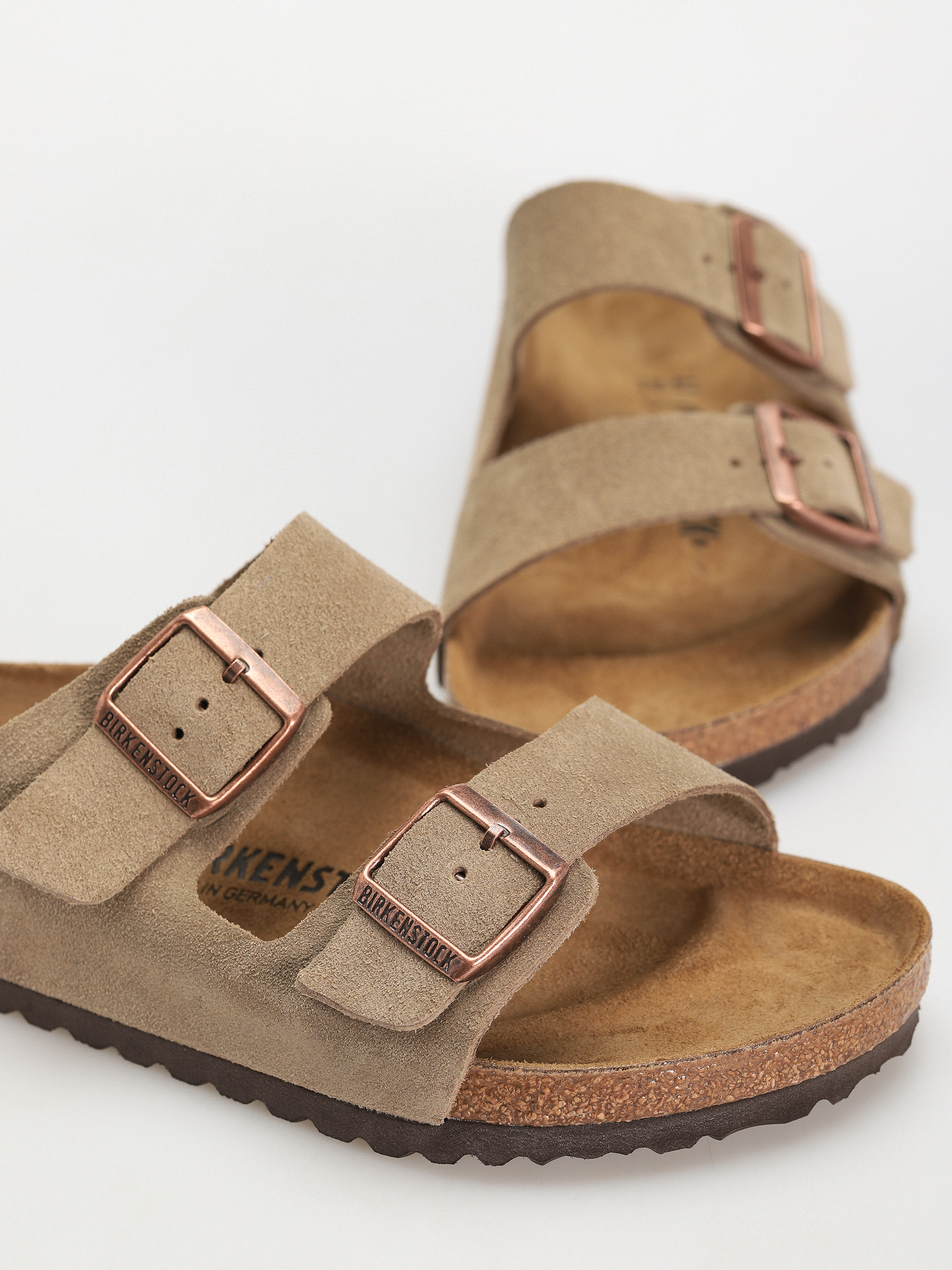 Birkenstock Arizona Suede Leather Regular Flip-flop papucsok (taupe)