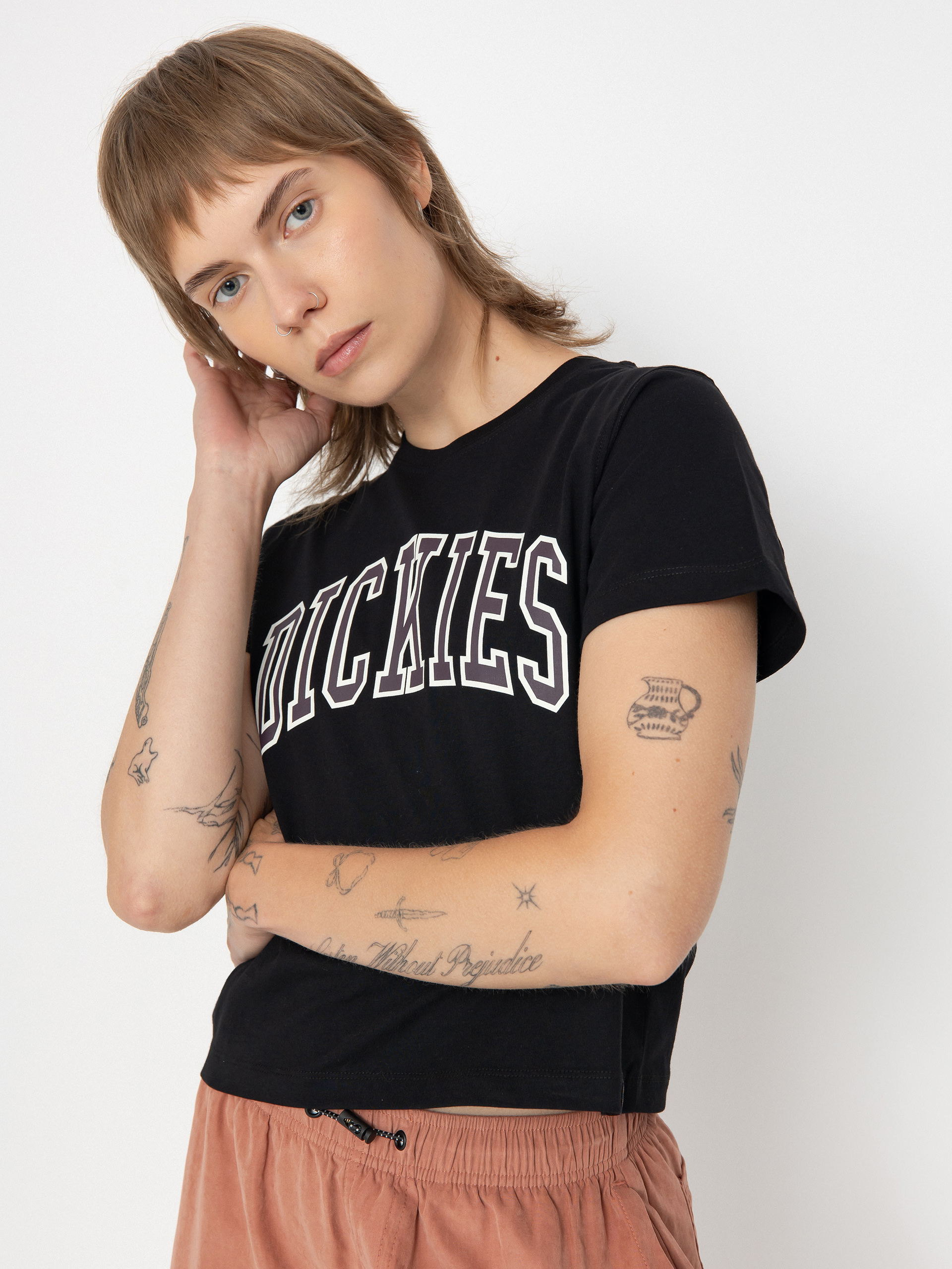 Dickies Aitkin Wmn Póló (blk/plum perfct)