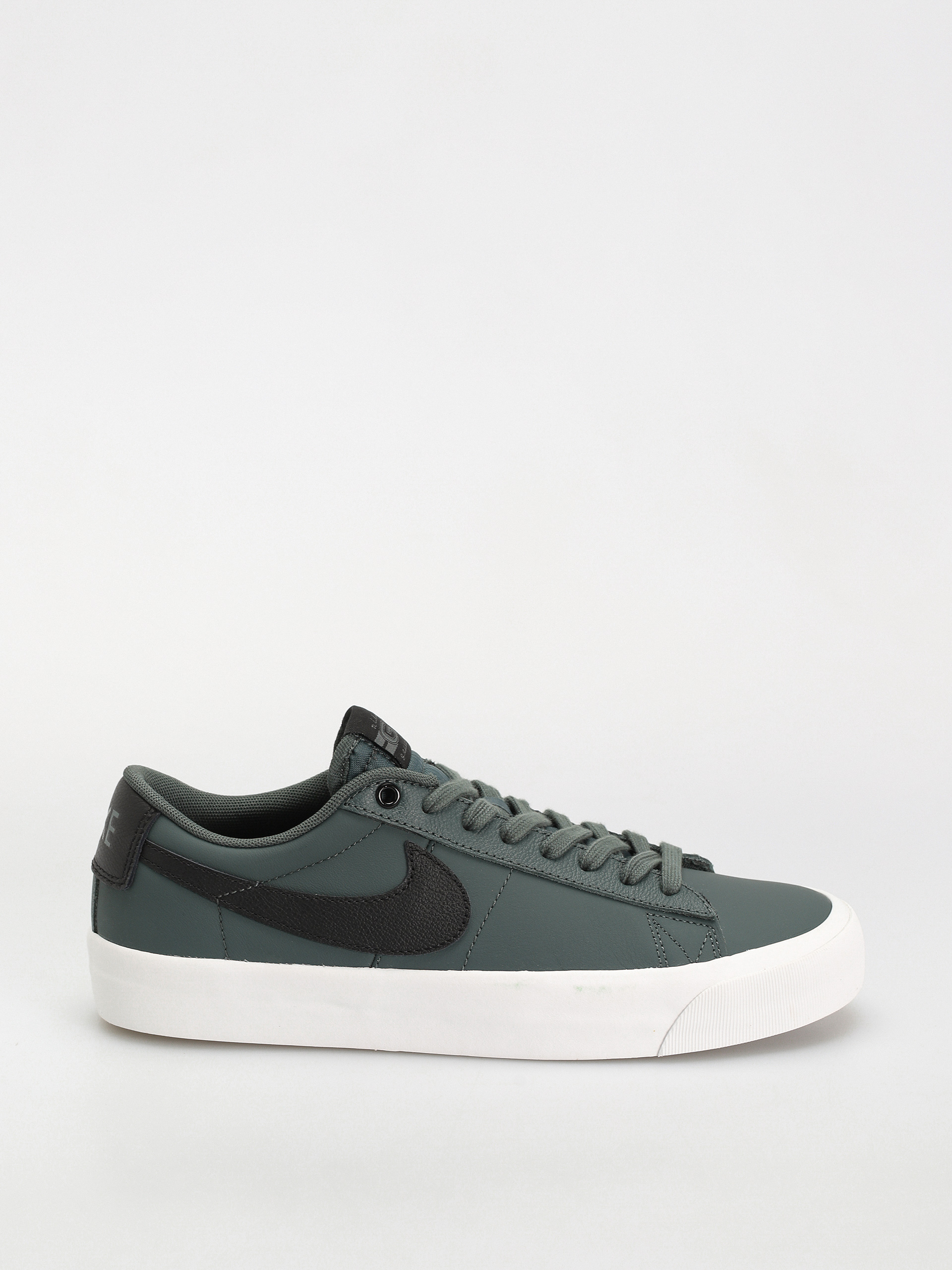 Nike SB Blazer Low Pro Gt Cipu0151k (vintage green/black vintage green)