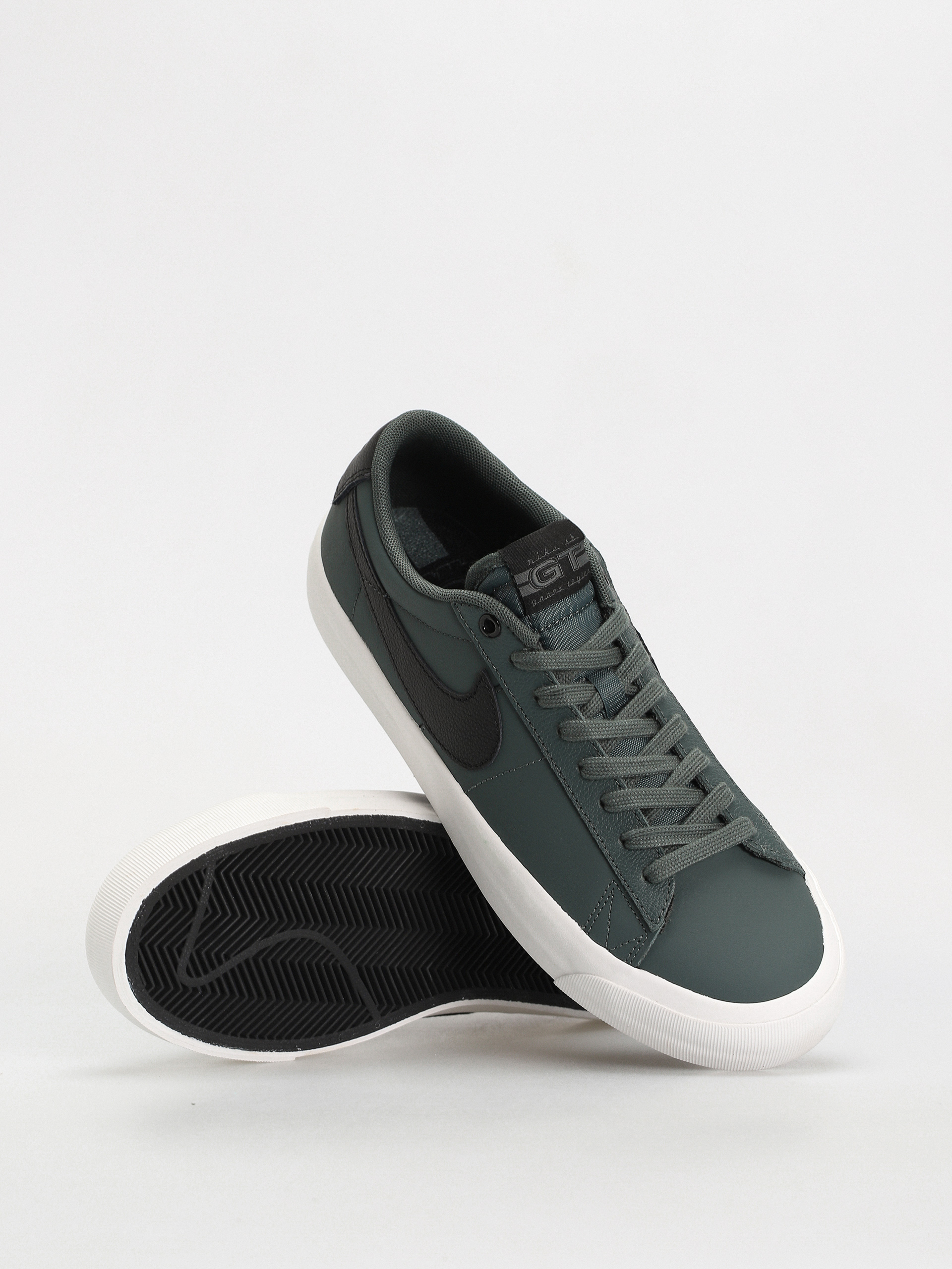 Nike SB Blazer Low Pro Gt Cipők (vintage green/black vintage green)