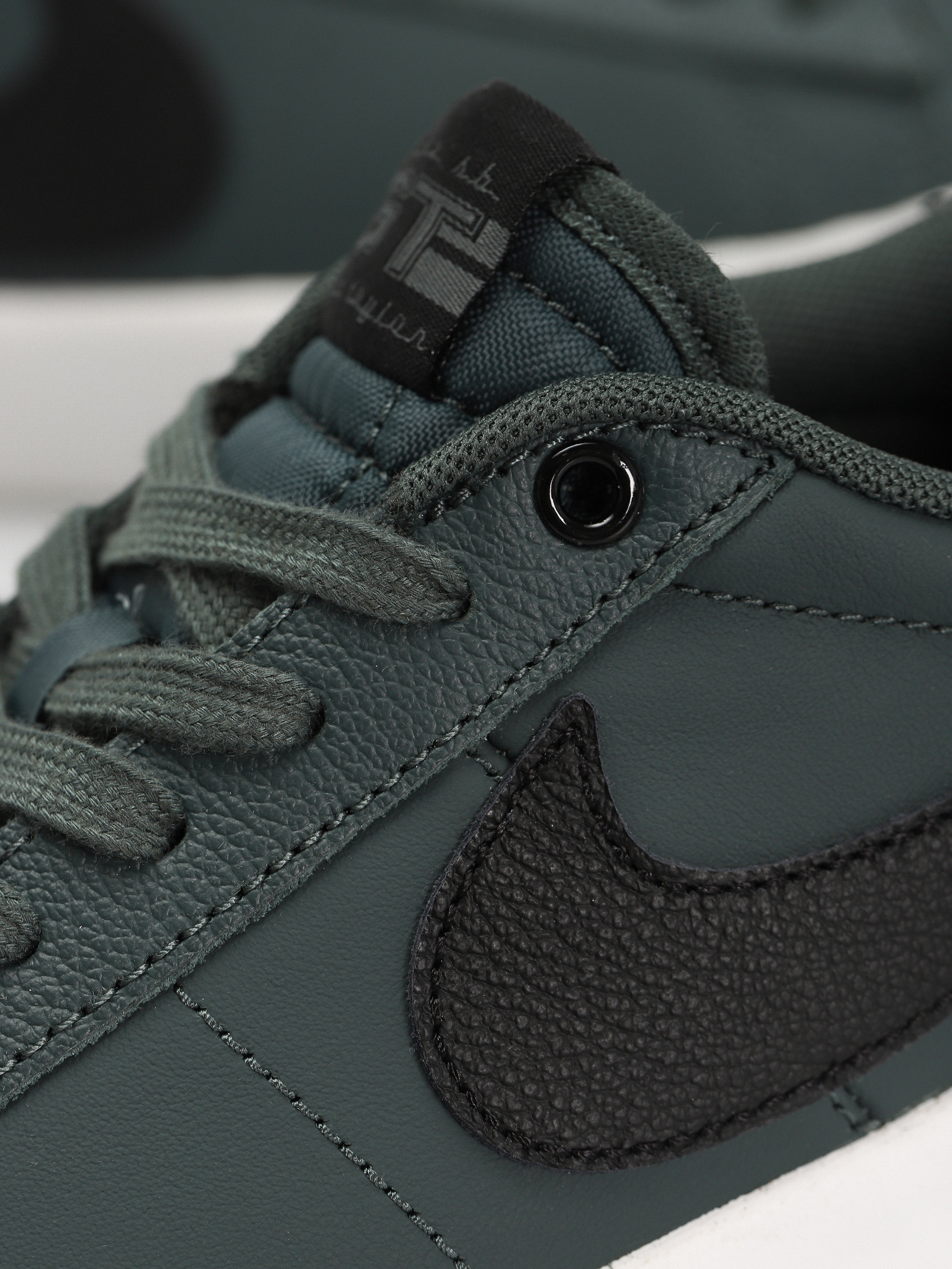 Nike SB Blazer Low Pro Gt Cipők (vintage green/black vintage green)