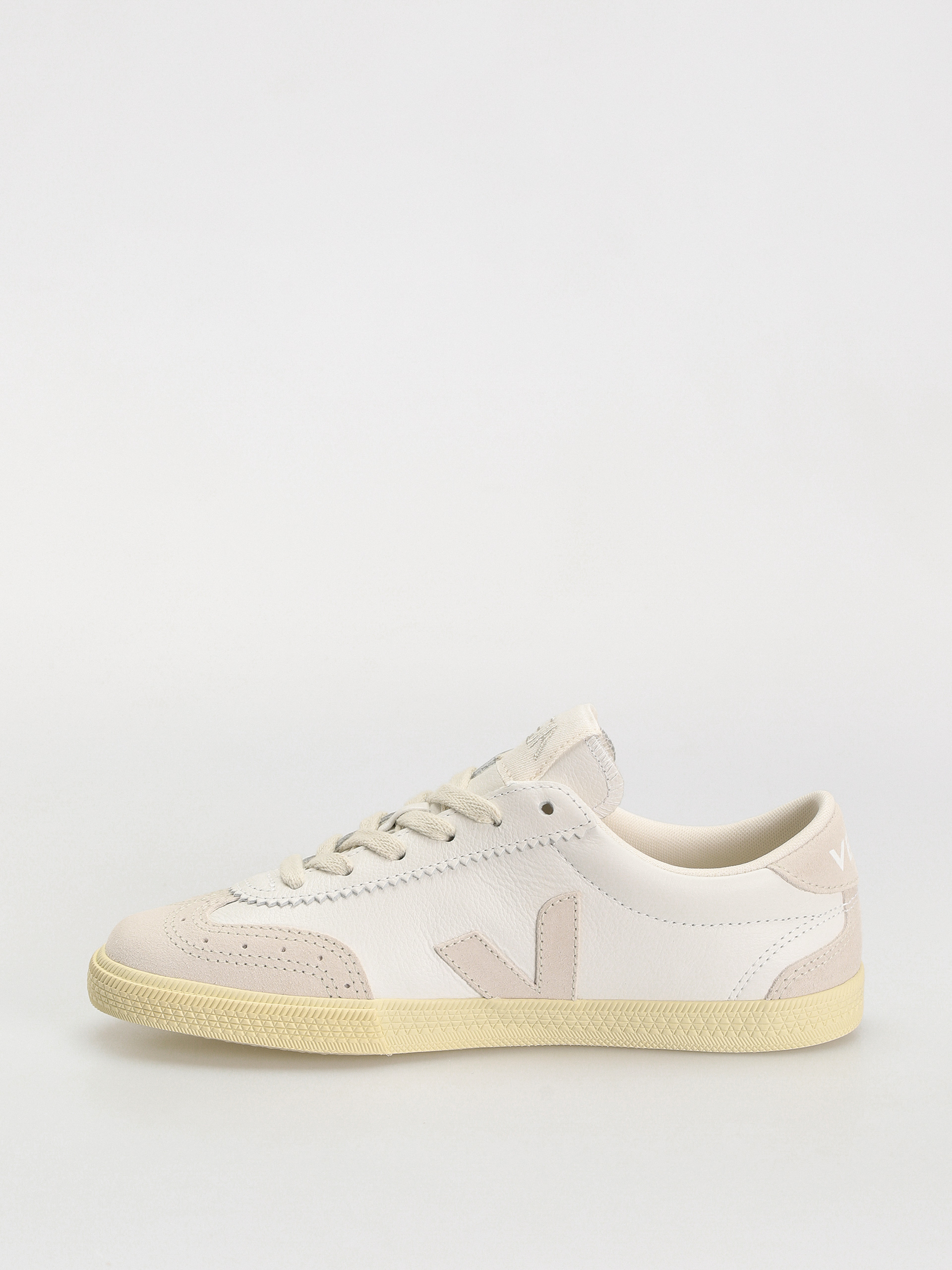 Veja Volley Wmn Cipők (white natural)
