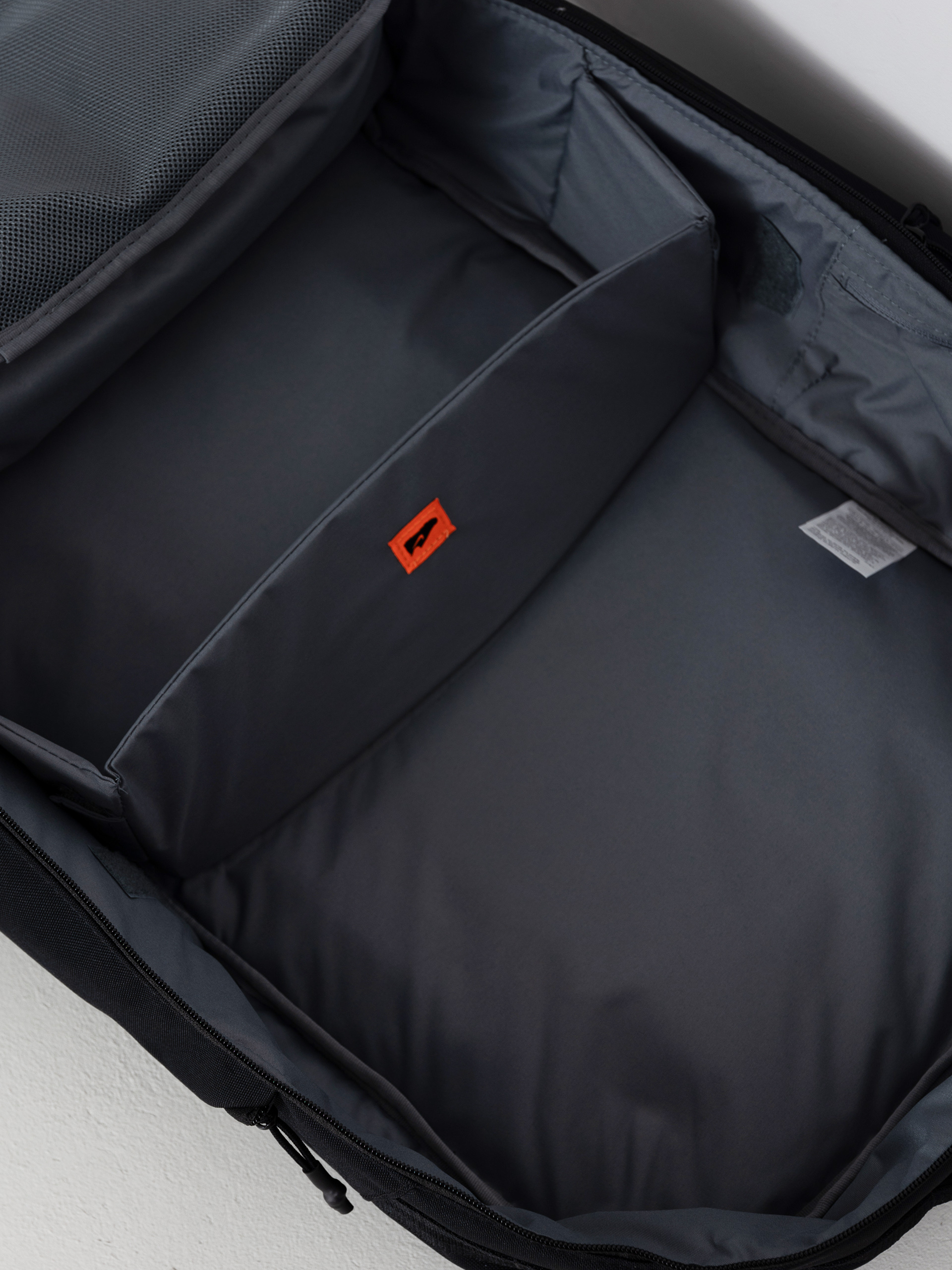 Nike SB Utility Elite 2.0 Hátizsák (black/black/white)