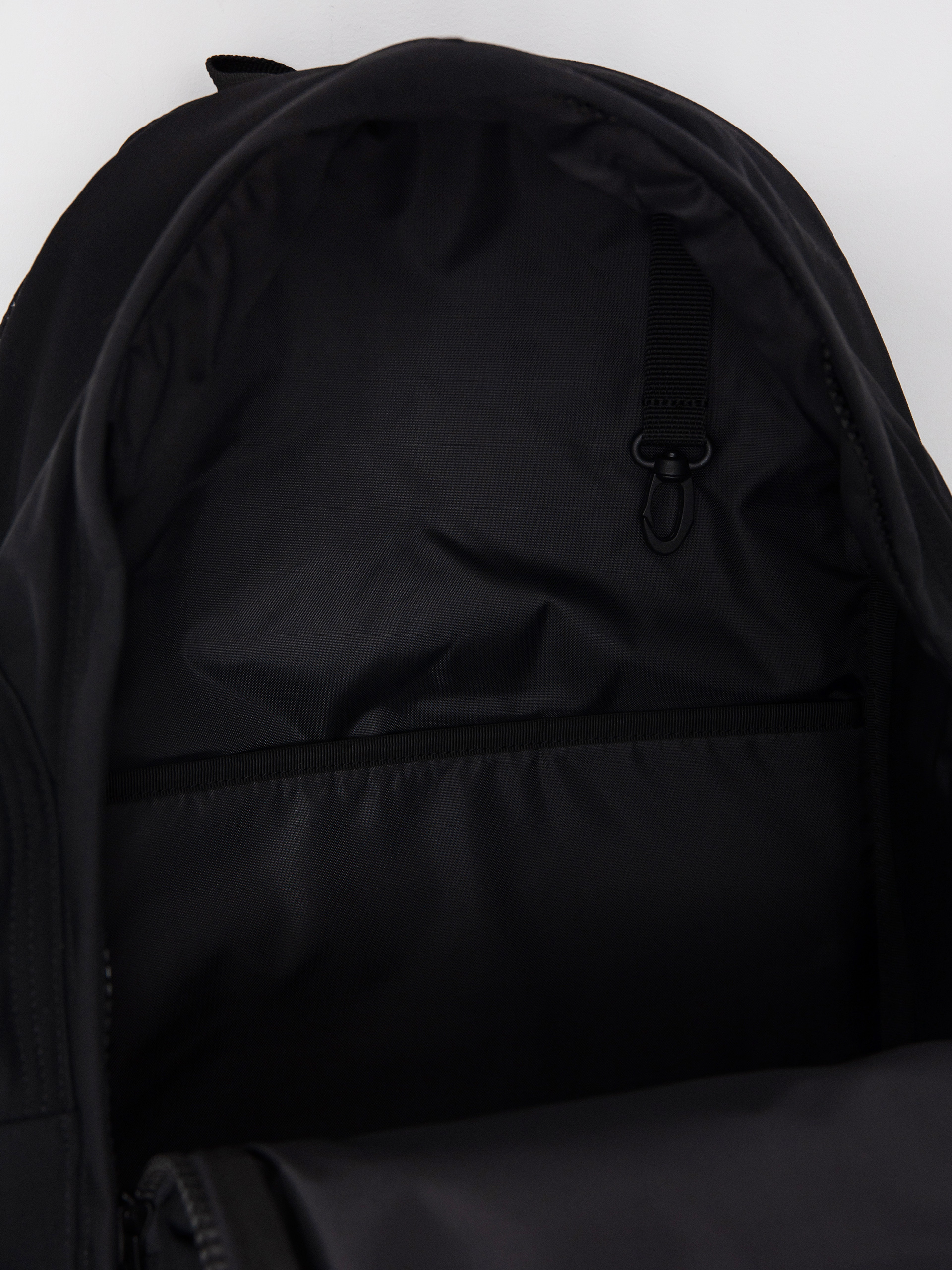 Carhartt WIP Kayton Hátizsák (black)