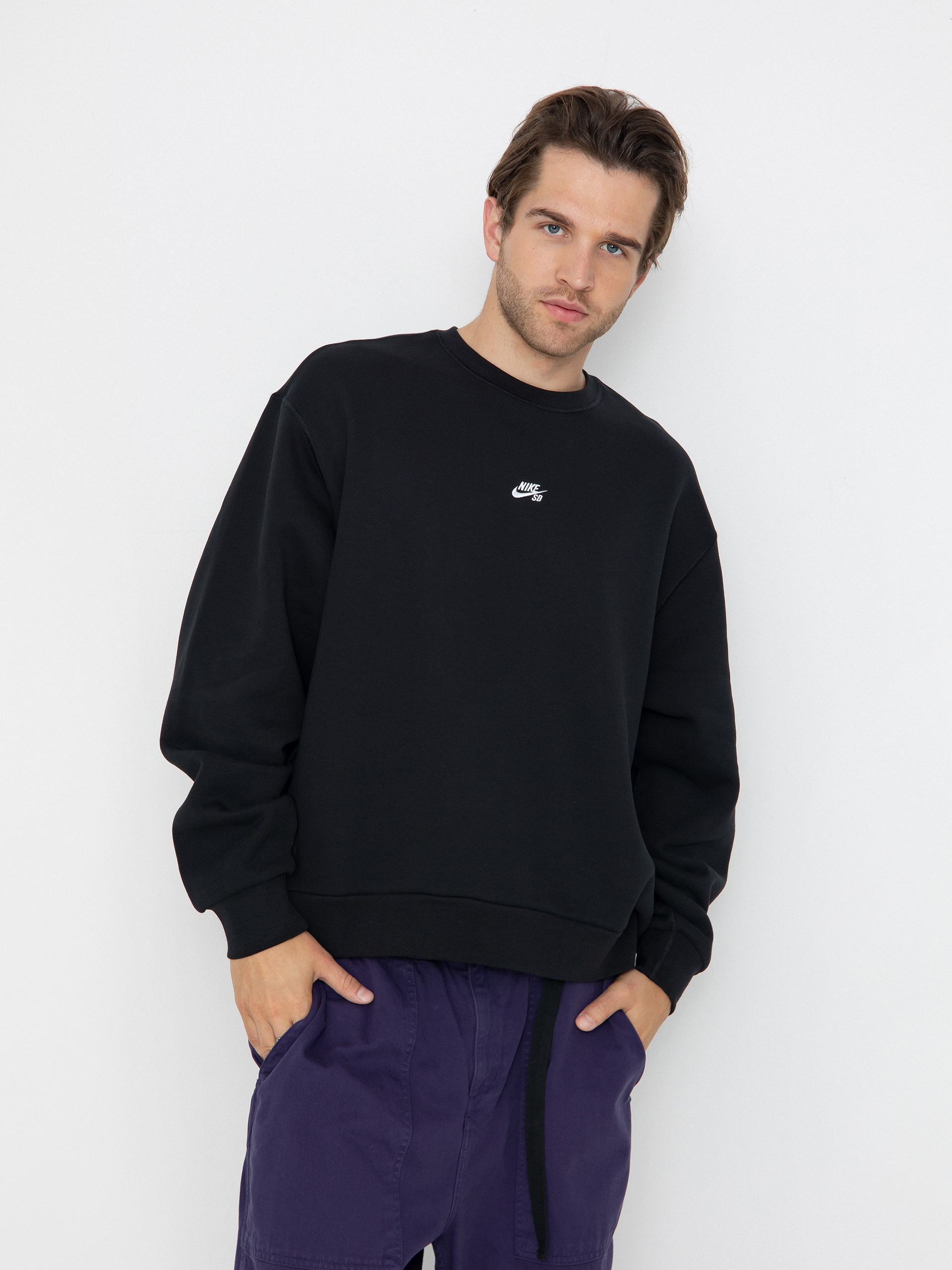 Nike SB Essential Logo Crew Pulóver (black/white)