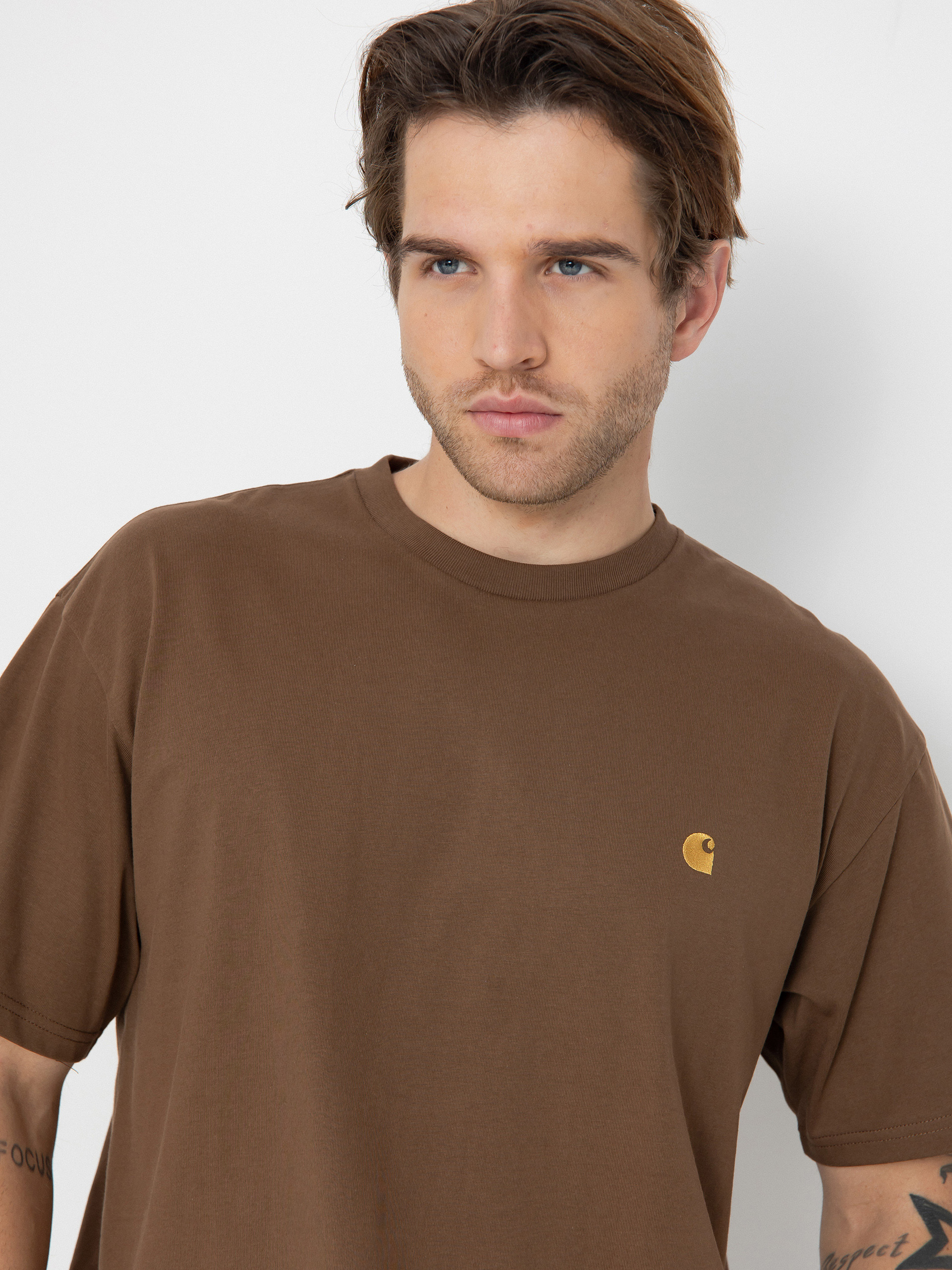 Carhartt WIP Chase Póló (chocolate/gold)