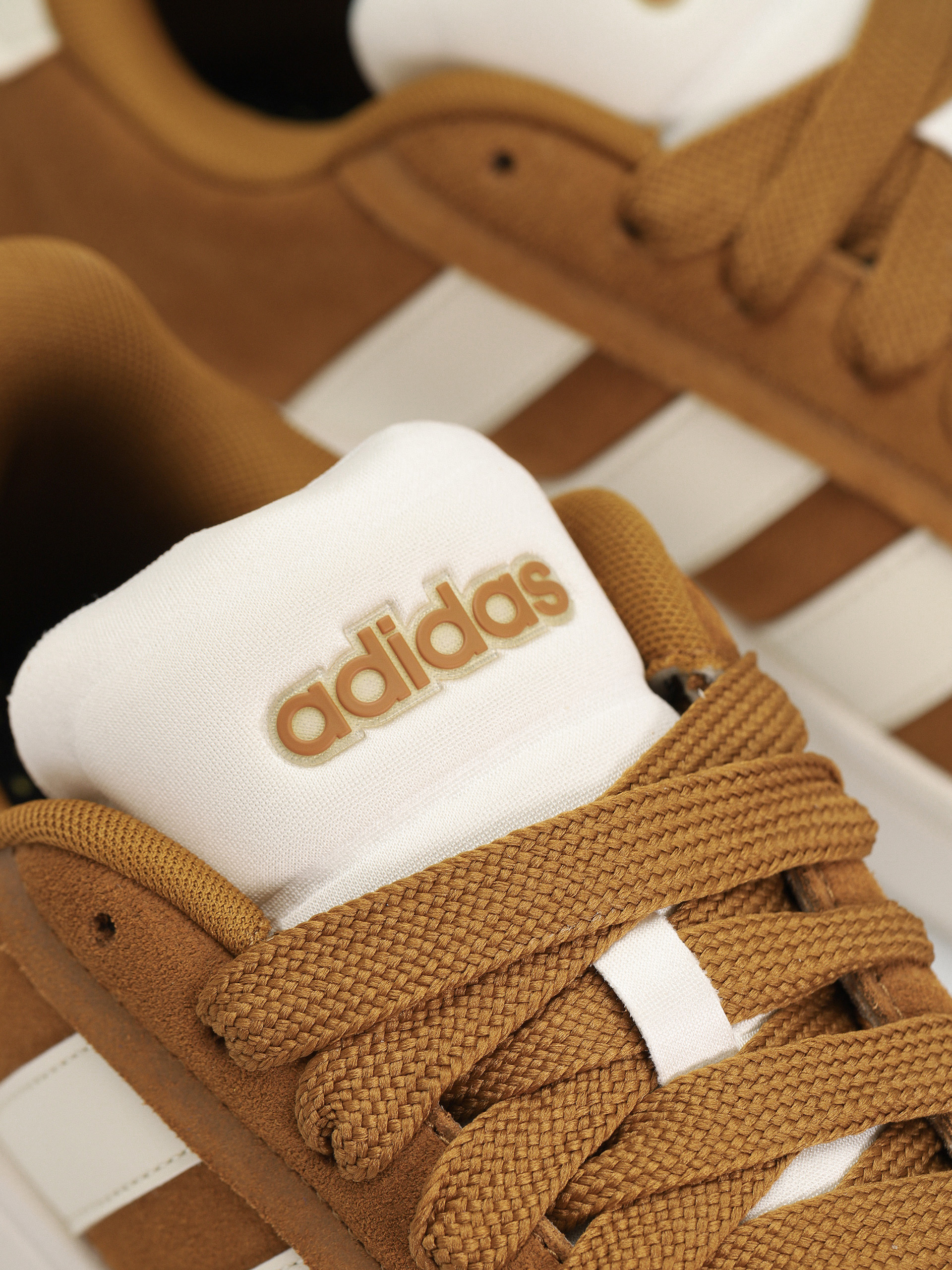 adidas Grand Court Alpha 0 Cipők (brostr/owhite/owhite)