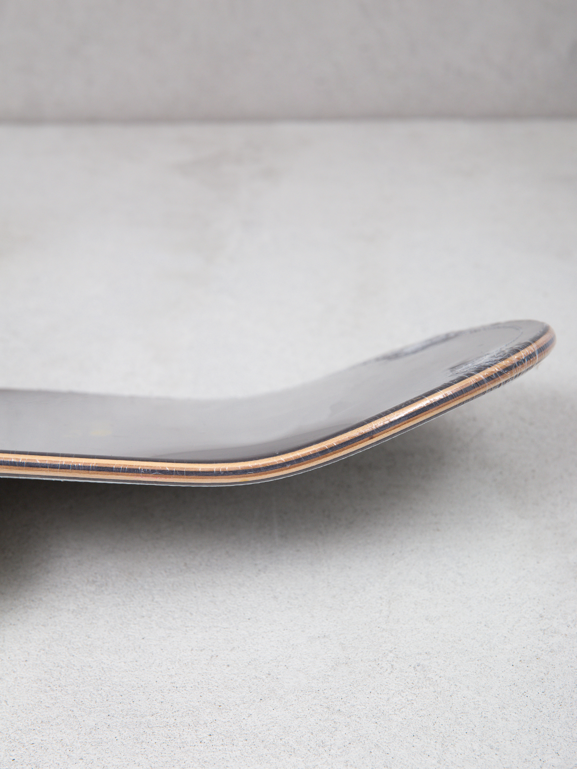 Antiz Bruegel Bolian Gördeszka lap (white)