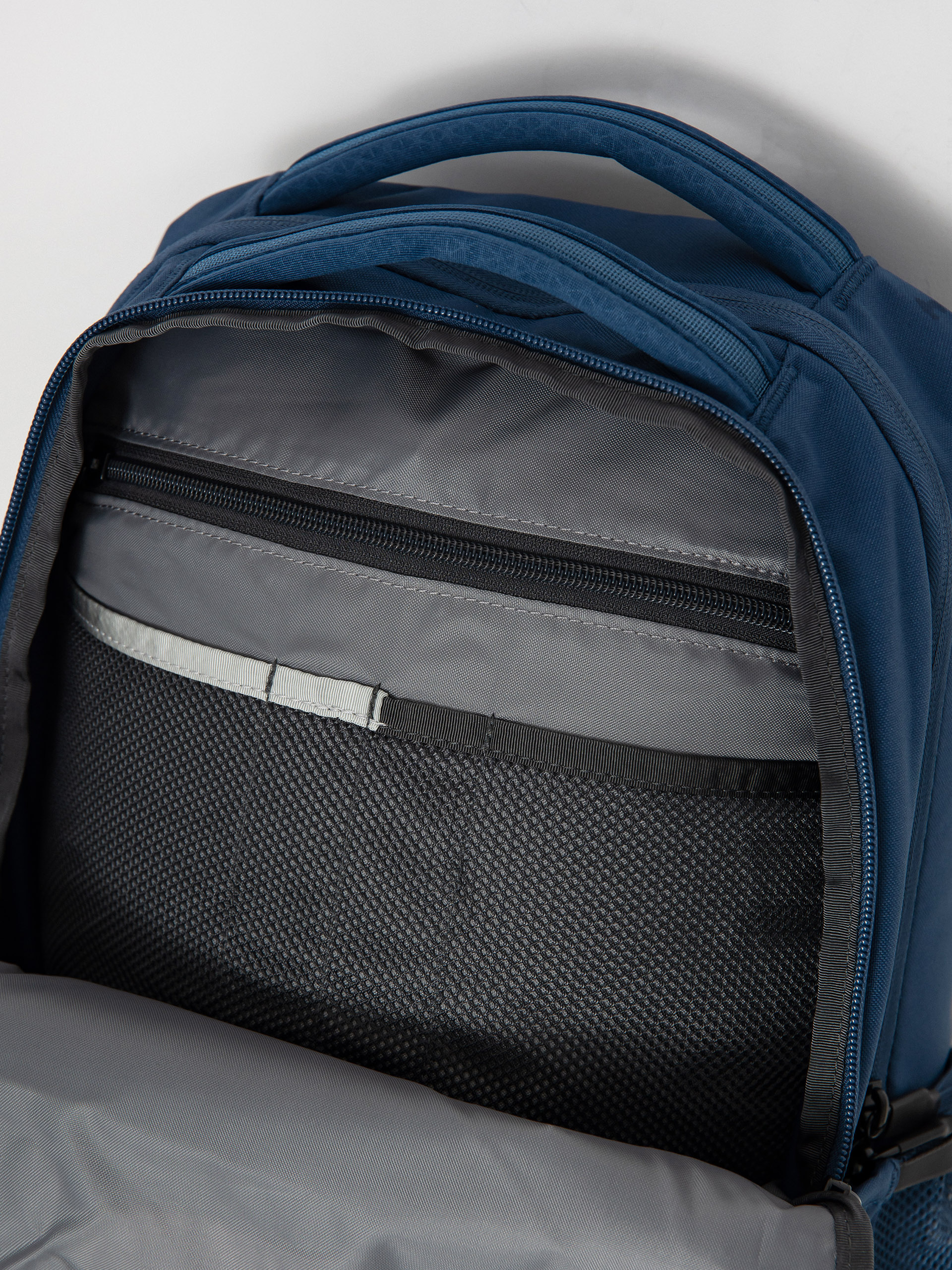 The North Face Vault Hátizsák (shady blue/tnf white/np)