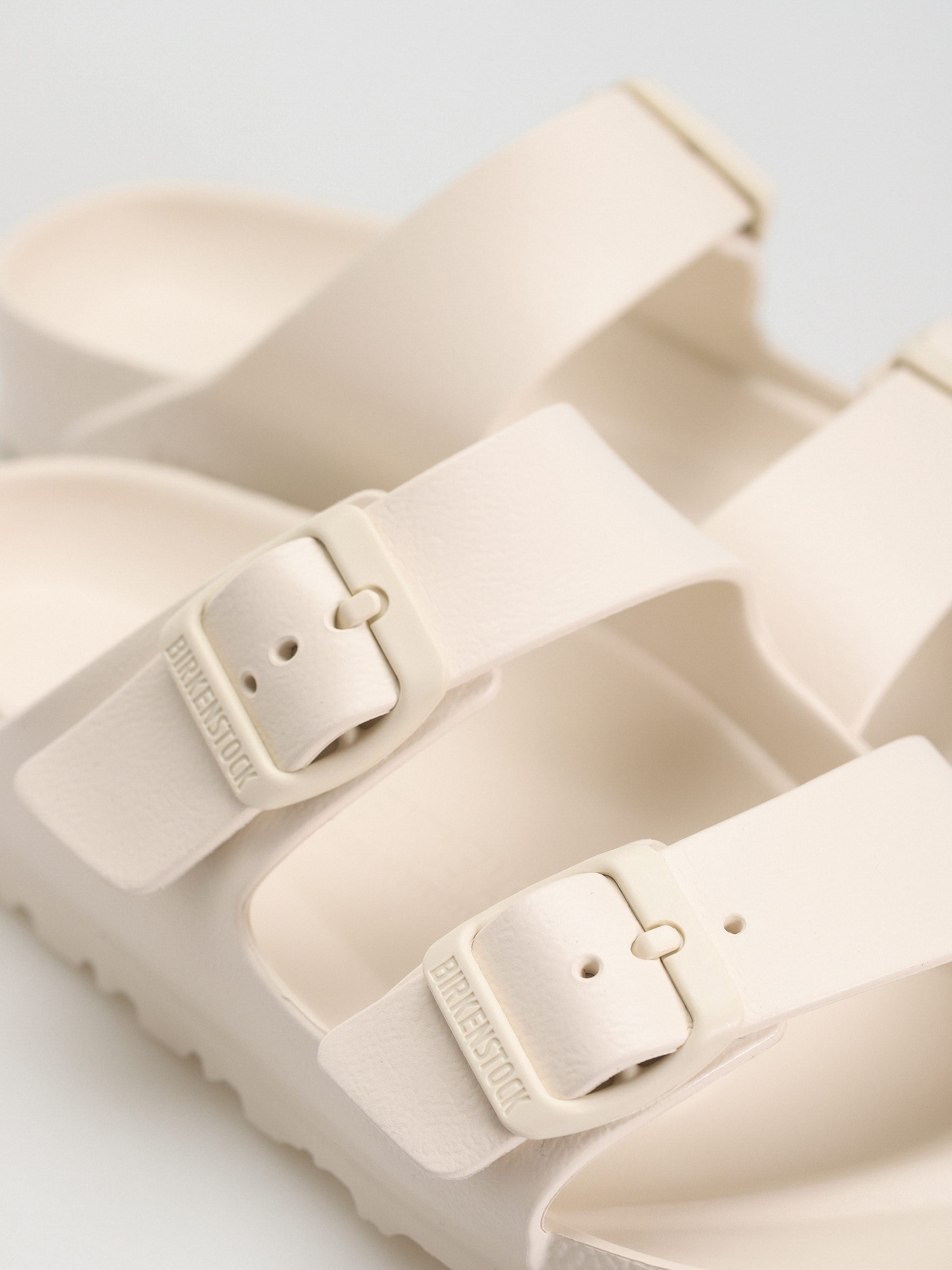 Birkenstock Arizona Essentials EVA Narrow Wmn Flip-flop papucsok (eggshell)