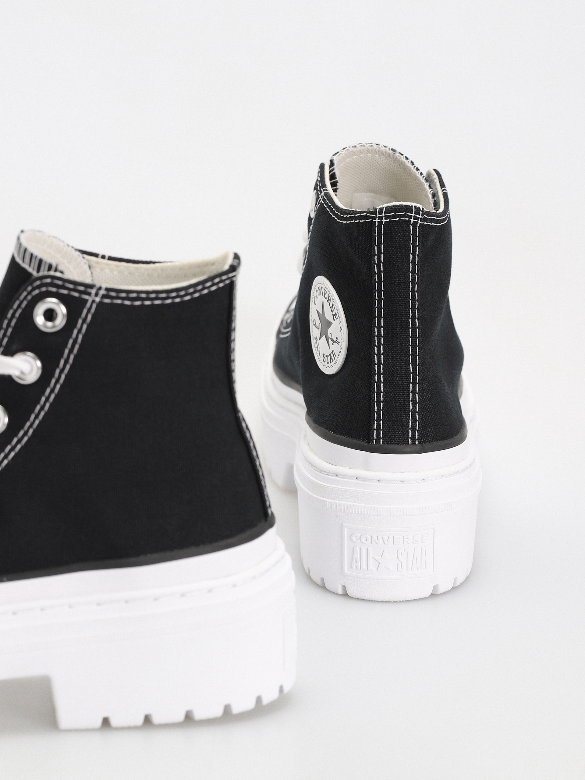 Converse Chuck Taylor All Star Lugged Heel Wmn Cipők (black/white/egret)