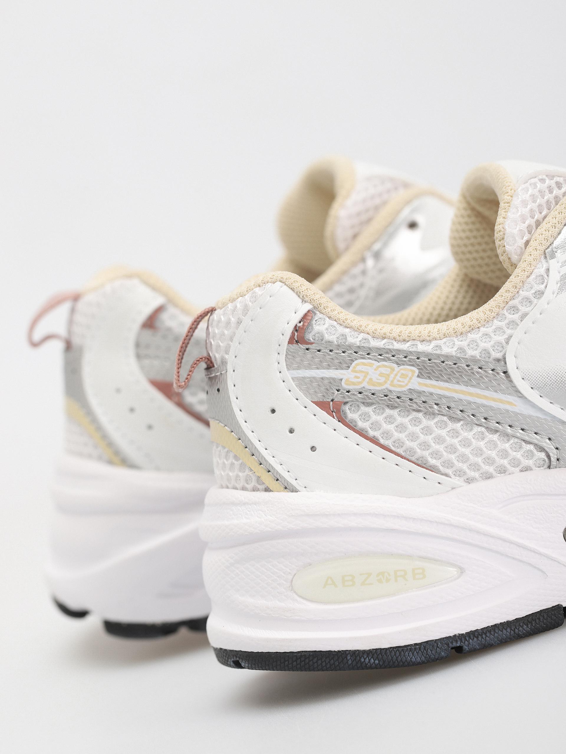 Cipők New Balance 530 JR (white silver beige)