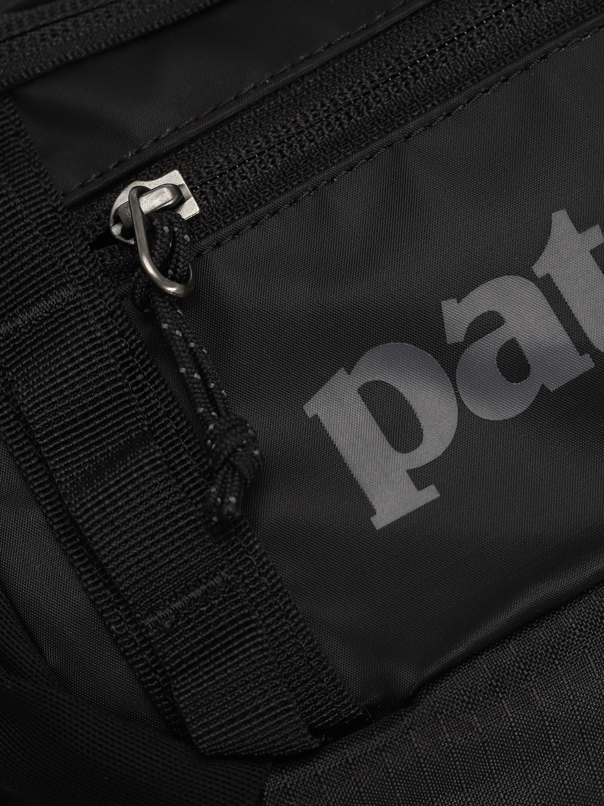 Övtáska Patagonia Black Hole Waist Pack 5L (black)