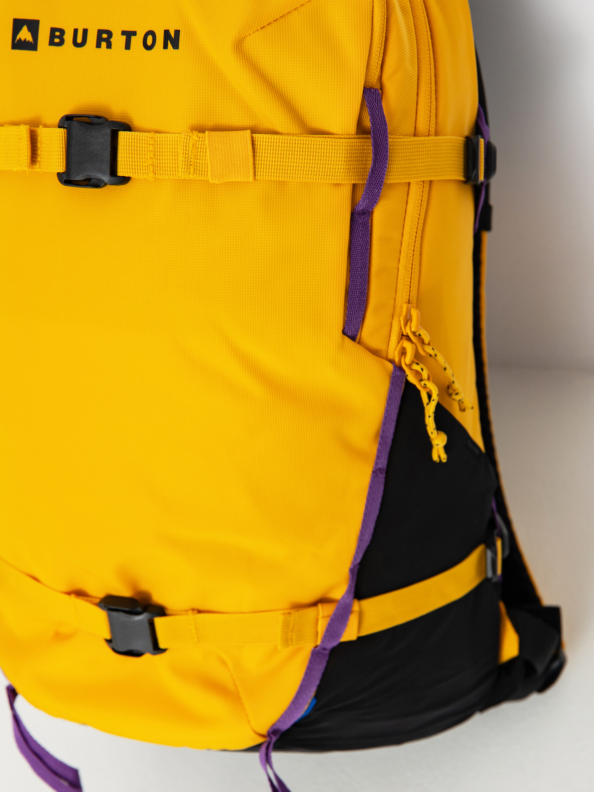 Hátizsák Burton Day Hiker 22L (goldenrod)