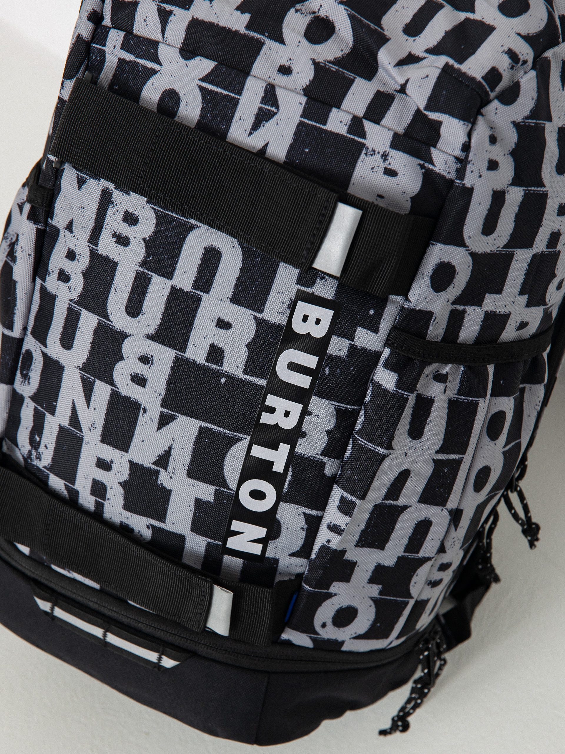 Hátizsák Burton Distortion 18L JR (lined letters)